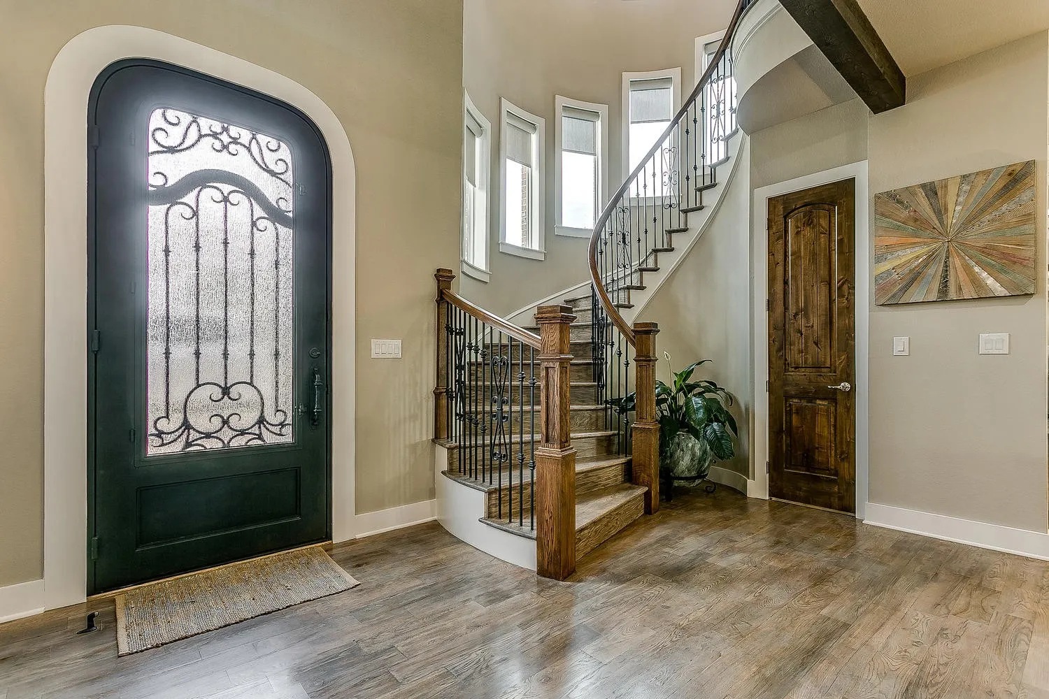 Single Family Residence For Sale in Hill County , 19069 Lakeview Court, Whitney, Texas 76692, 4 Bedroom, 4 Bathroom, 3 Garage spaces, 5,000 Sqft, built in 2016, mls#21221858, Real Estate Agent in Whitney, Homes For Sale in Hill county, Homes For Sale in Whitney, Realtor in Whitney Texas, Real Estate Brokerage Independent Realty Texas, Luminita Cordes Realtor
