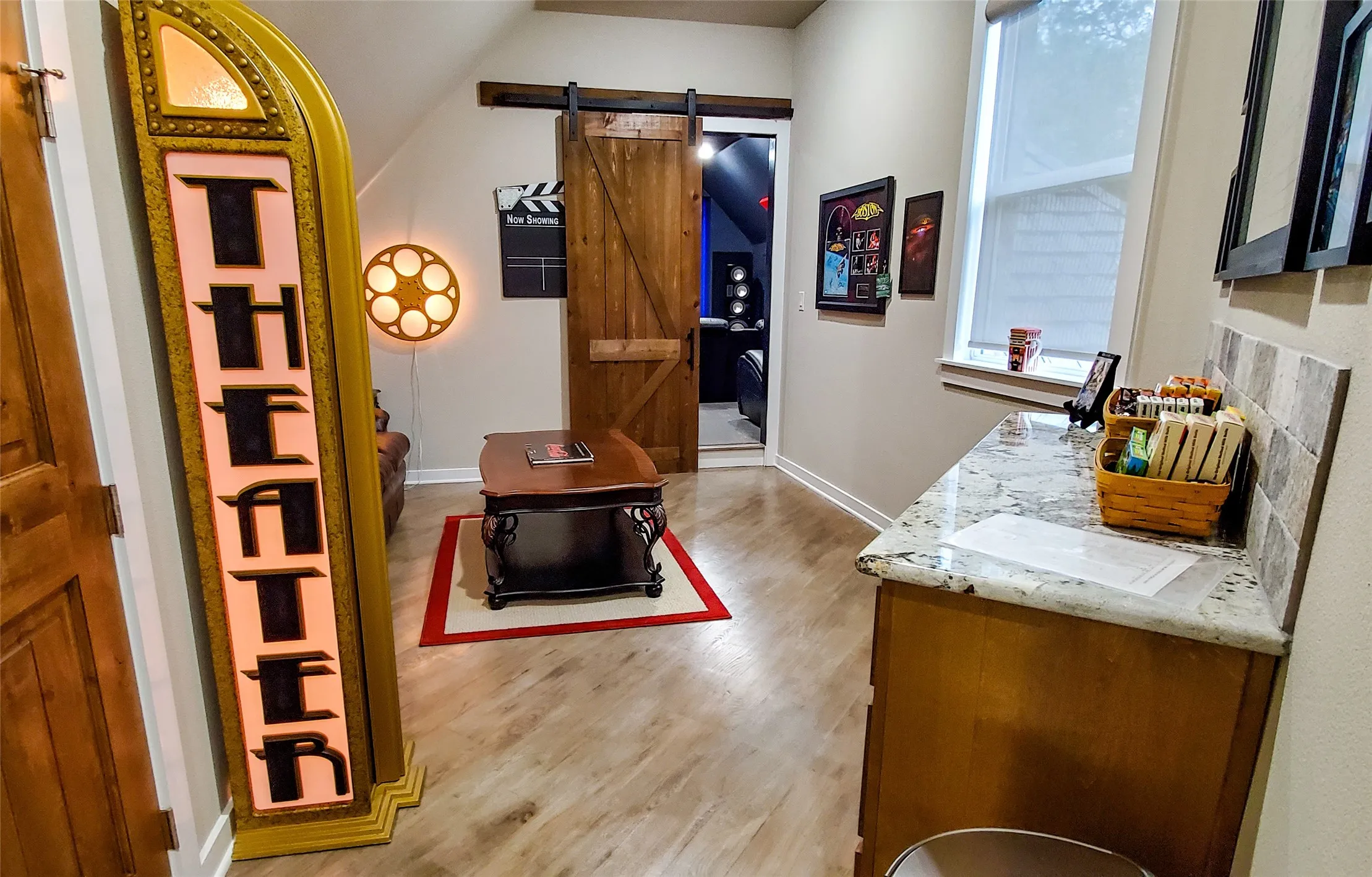 Single Family Residence For Sale in Hill County , 19069 Lakeview Court, Whitney, Texas 76692, 4 Bedroom, 4 Bathroom, 3 Garage spaces, 5,000 Sqft, built in 2016, mls#21221858, Real Estate Agent in Whitney, Homes For Sale in Hill county, Homes For Sale in Whitney, Realtor in Whitney Texas, Real Estate Brokerage Independent Realty Texas, Luminita Cordes Realtor