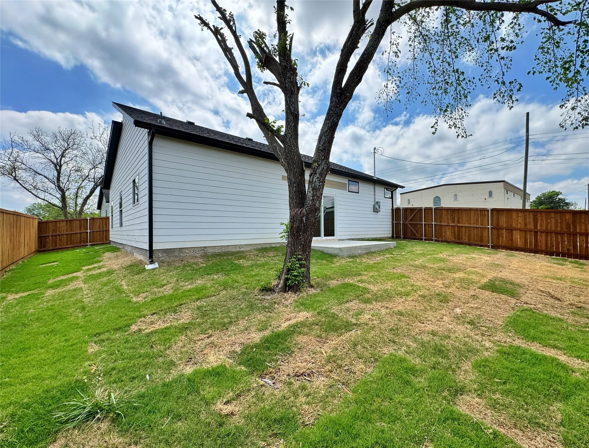 Single Family Residence For Sale in Hunt County , 1401 Clark Street, Greenville, Texas 75401, 3 Bedroom, 2 Bathroom, 2 Garage spaces, 1,287 Sqft, built in 2026, New Construction - Complete, mls#21224373, Real Estate Agent in Greenville, Homes For Sale in Hunt county, Homes For Sale in Greenville, Realtor in Greenville Texas, Real Estate Brokerage Independent Realty Texas, Luminita Cordes Realtor
