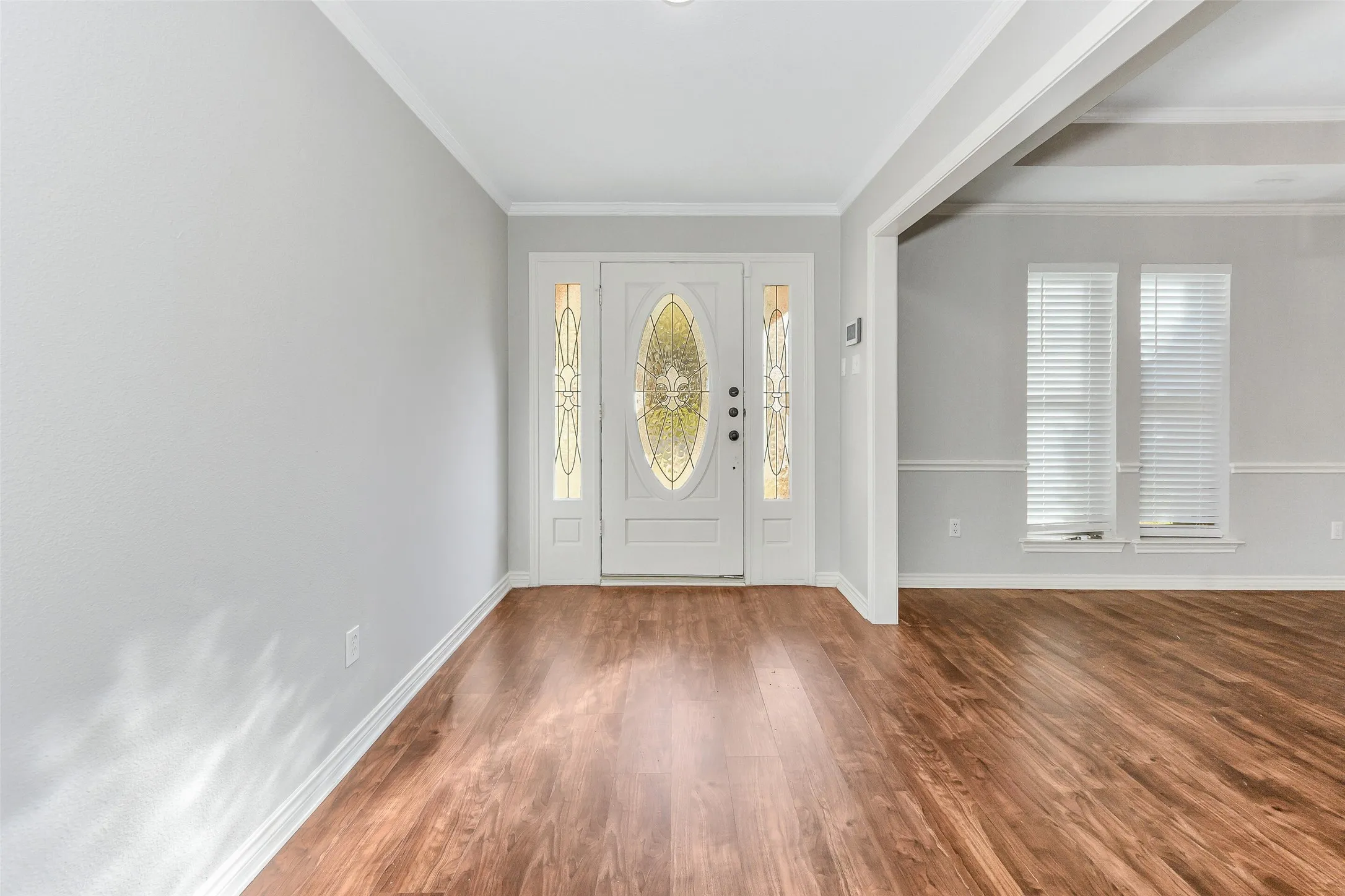 Single Family Residence For Sale in Dallas County , 1011 Briar Hill Circle, Duncanville, Texas 75137, 4 Bedroom, 3 Bathroom, 2 Garage spaces, 2,789 Sqft, built in 1984, Preowned, mls#21223804, Real Estate Agent in Duncanville, Homes For Sale in Dallas county, Homes For Sale in Duncanville, Realtor in Duncanville Texas, Real Estate Brokerage Independent Realty Texas, Luminita Cordes Realtor