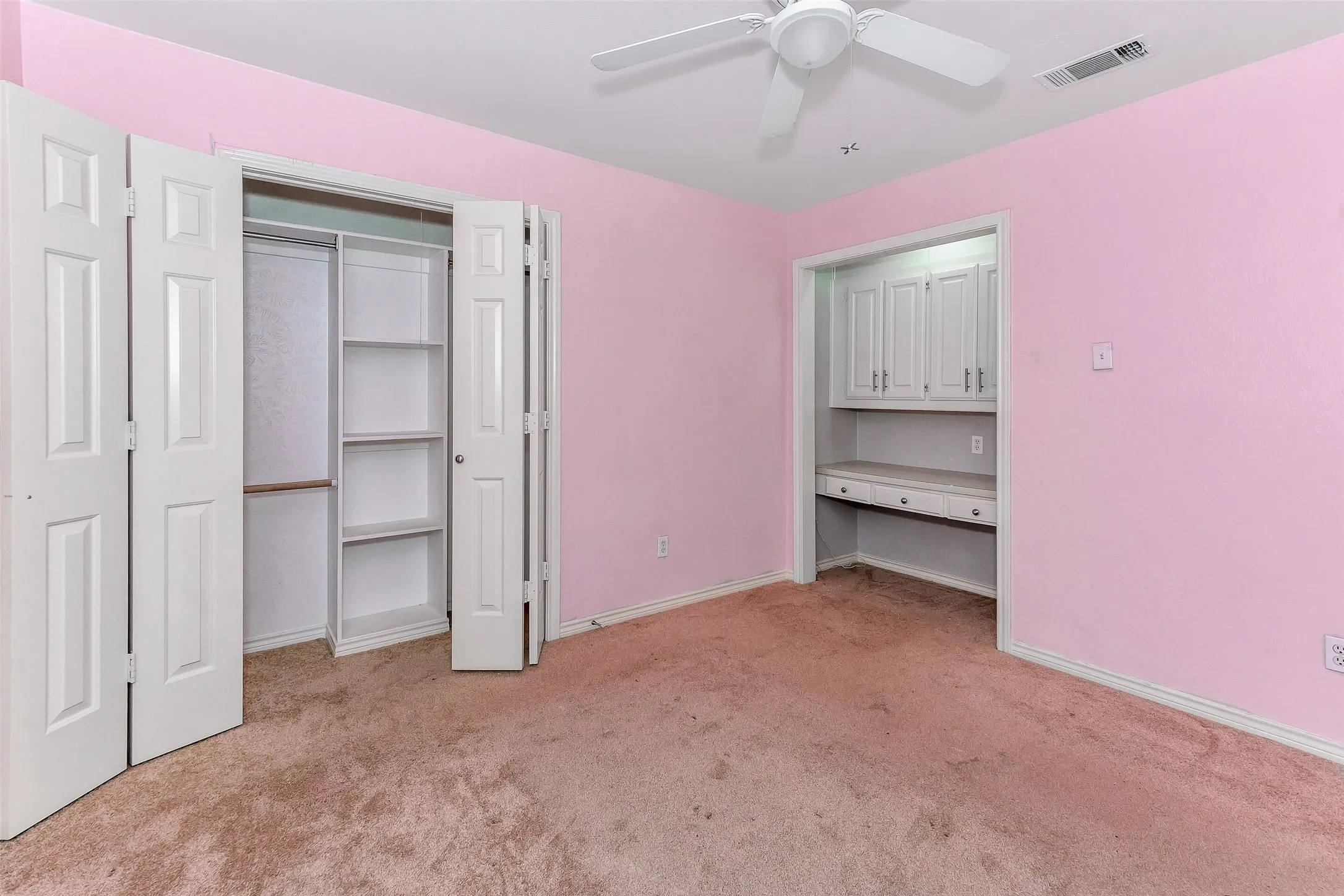 Single Family Residence For Sale in Dallas County , 1011 Briar Hill Circle, Duncanville, Texas 75137, 4 Bedroom, 3 Bathroom, 2 Garage spaces, 2,789 Sqft, built in 1984, Preowned, mls#21223804, Real Estate Agent in Duncanville, Homes For Sale in Dallas county, Homes For Sale in Duncanville, Realtor in Duncanville Texas, Real Estate Brokerage Independent Realty Texas, Luminita Cordes Realtor