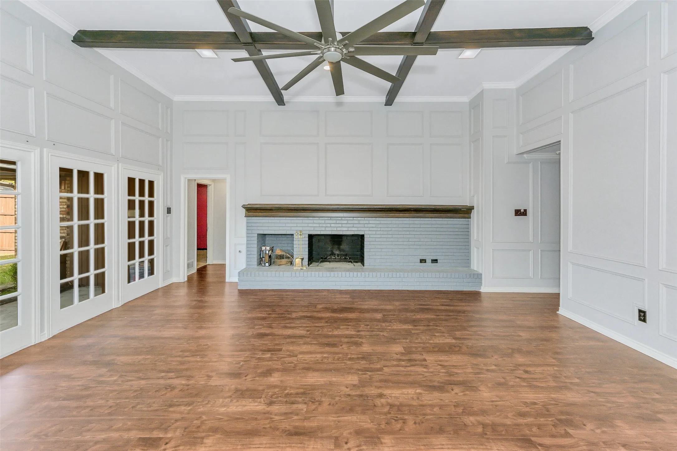 Single Family Residence For Sale in Dallas County , 1011 Briar Hill Circle, Duncanville, Texas 75137, 4 Bedroom, 3 Bathroom, 2 Garage spaces, 2,789 Sqft, built in 1984, Preowned, mls#21223804, Real Estate Agent in Duncanville, Homes For Sale in Dallas county, Homes For Sale in Duncanville, Realtor in Duncanville Texas, Real Estate Brokerage Independent Realty Texas, Luminita Cordes Realtor