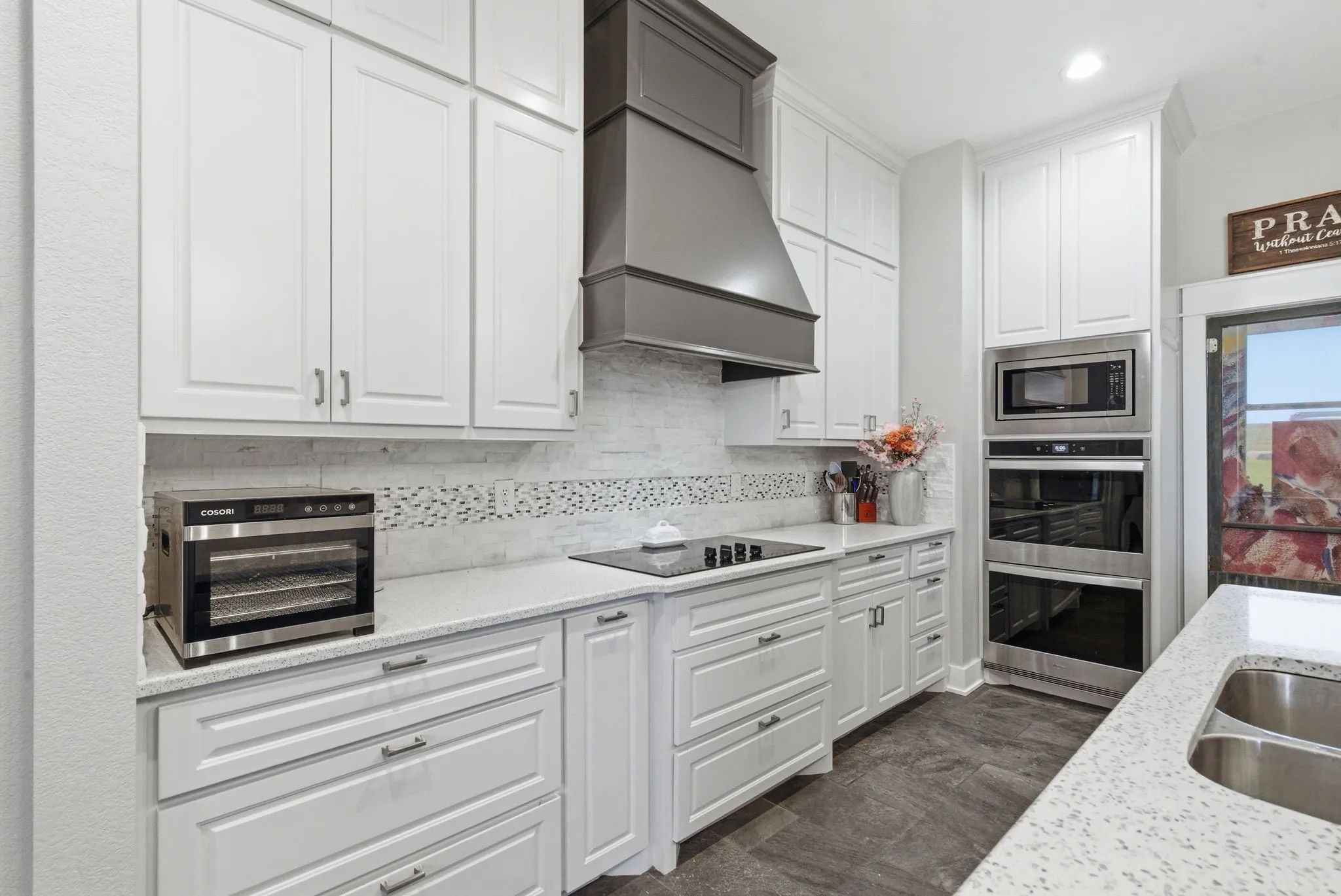Single Family Residence For Sale in Parker County , 1103 Pioneer Crossing, Weatherford, Texas 76088, 3 Bedroom, 3 Bathroom, 2 Garage spaces, 2,796 Sqft, built in 2023, mls#21224586, Real Estate Agent in Weatherford, Homes For Sale in Parker county, Homes For Sale in Weatherford, Realtor in Weatherford Texas, Real Estate Brokerage Independent Realty Texas, Luminita Cordes Realtor