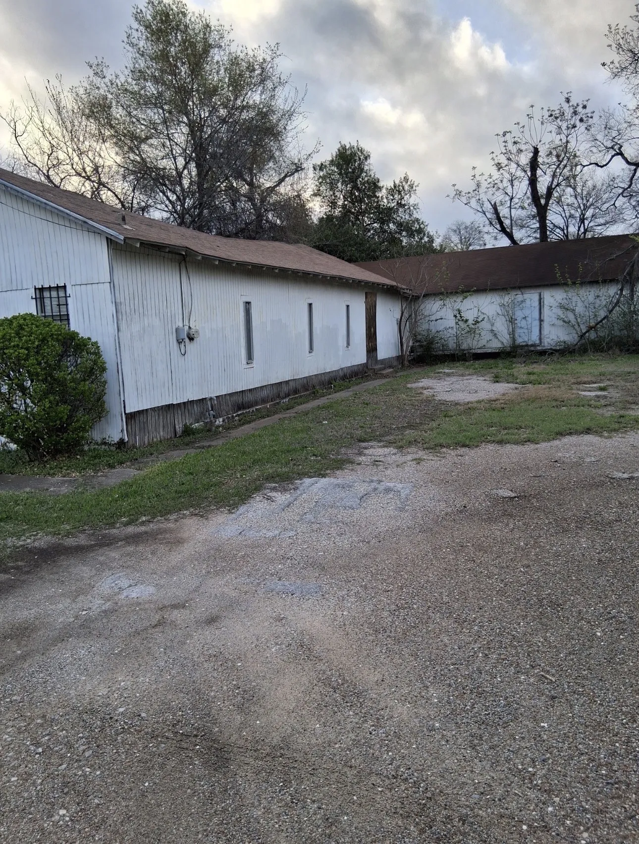 Business For Sale in Dallas County , 3642 Carpenter Avenue, Dallas, Texas 75210, 0, 0, Garage spaces, 0 Sqft, built in 1958, Preowned, mls#21223565, Real Estate Agent in Dallas, Homes For Sale in Dallas county, Homes For Sale in Dallas, Realtor in Dallas Texas, Real Estate Brokerage Independent Realty Texas, Luminita Cordes Realtor