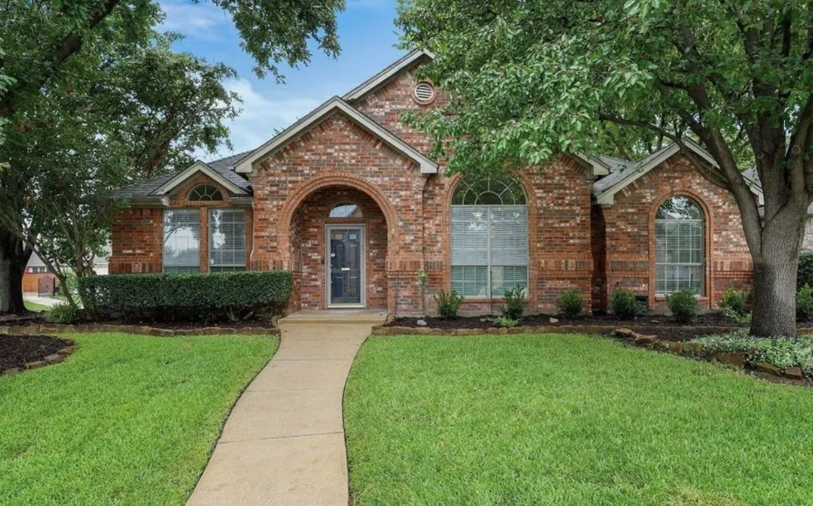 Beautiful one story brick home in Keller ISD.