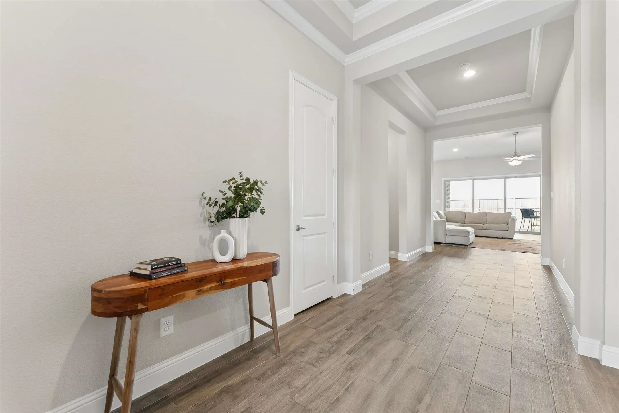 Single Family Residence For Sale in Collin County , 1817 Scotney Court, Celina, Texas 75009, 4 Bedroom, 3 Bathroom, 3 Garage spaces, 2,782 Sqft, built in 2021, Preowned, mls#21223555, Real Estate Agent in Celina, Homes For Sale in Collin county, Homes For Sale in Celina, Realtor in Celina Texas, Real Estate Brokerage Independent Realty Texas, Luminita Cordes Realtor