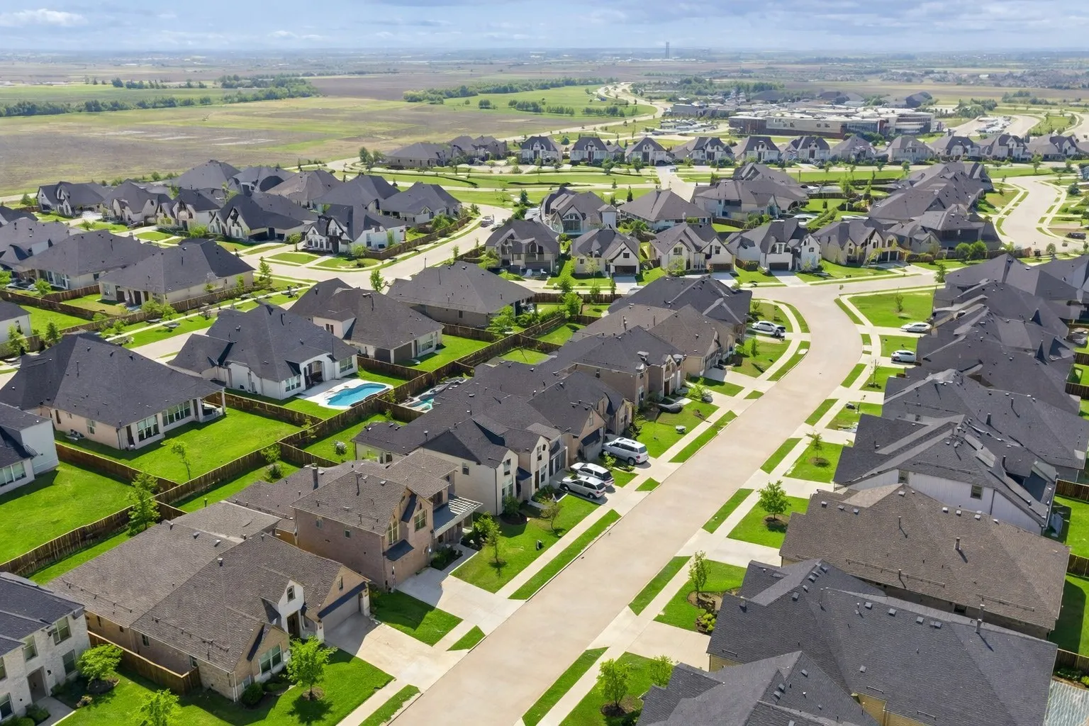 Single Family Residence For Sale in Collin County , 1817 Scotney Court, Celina, Texas 75009, 4 Bedroom, 3 Bathroom, 3 Garage spaces, 2,782 Sqft, built in 2021, Preowned, mls#21223555, Real Estate Agent in Celina, Homes For Sale in Collin county, Homes For Sale in Celina, Realtor in Celina Texas, Real Estate Brokerage Independent Realty Texas, Luminita Cordes Realtor