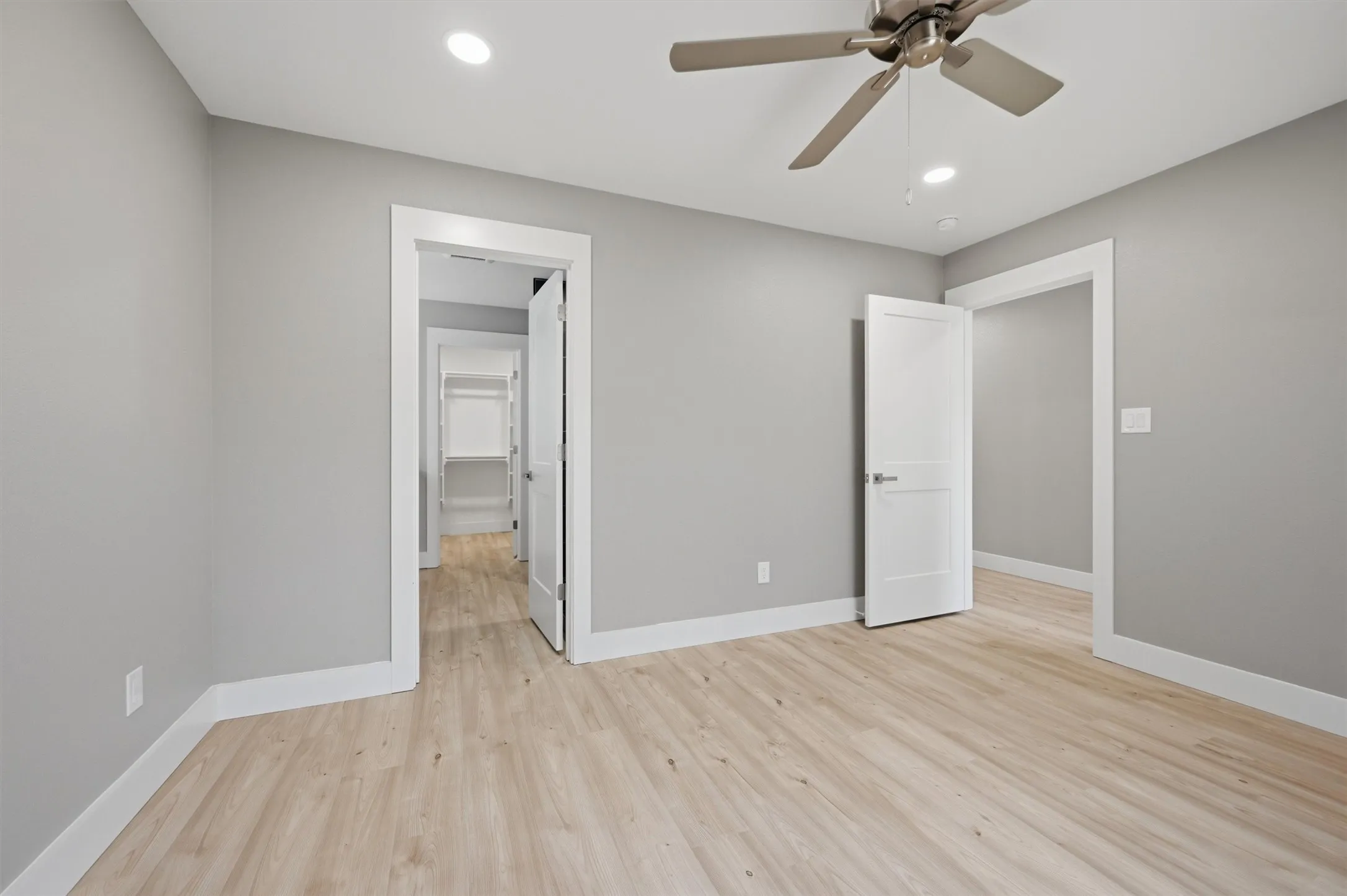 Single Family Residence For Sale in Grayson County , 1012 S 1st Street, Sherman, Texas 75090, 2 Bedroom, 2 Bathroom, 1 Garage spaces, 946 Sqft, built in 2026, New Construction - Complete, mls#21225052, Real Estate Agent in Sherman, Homes For Sale in Grayson county, Homes For Sale in Sherman, Realtor in Sherman Texas, Real Estate Brokerage Independent Realty Texas, Luminita Cordes Realtor