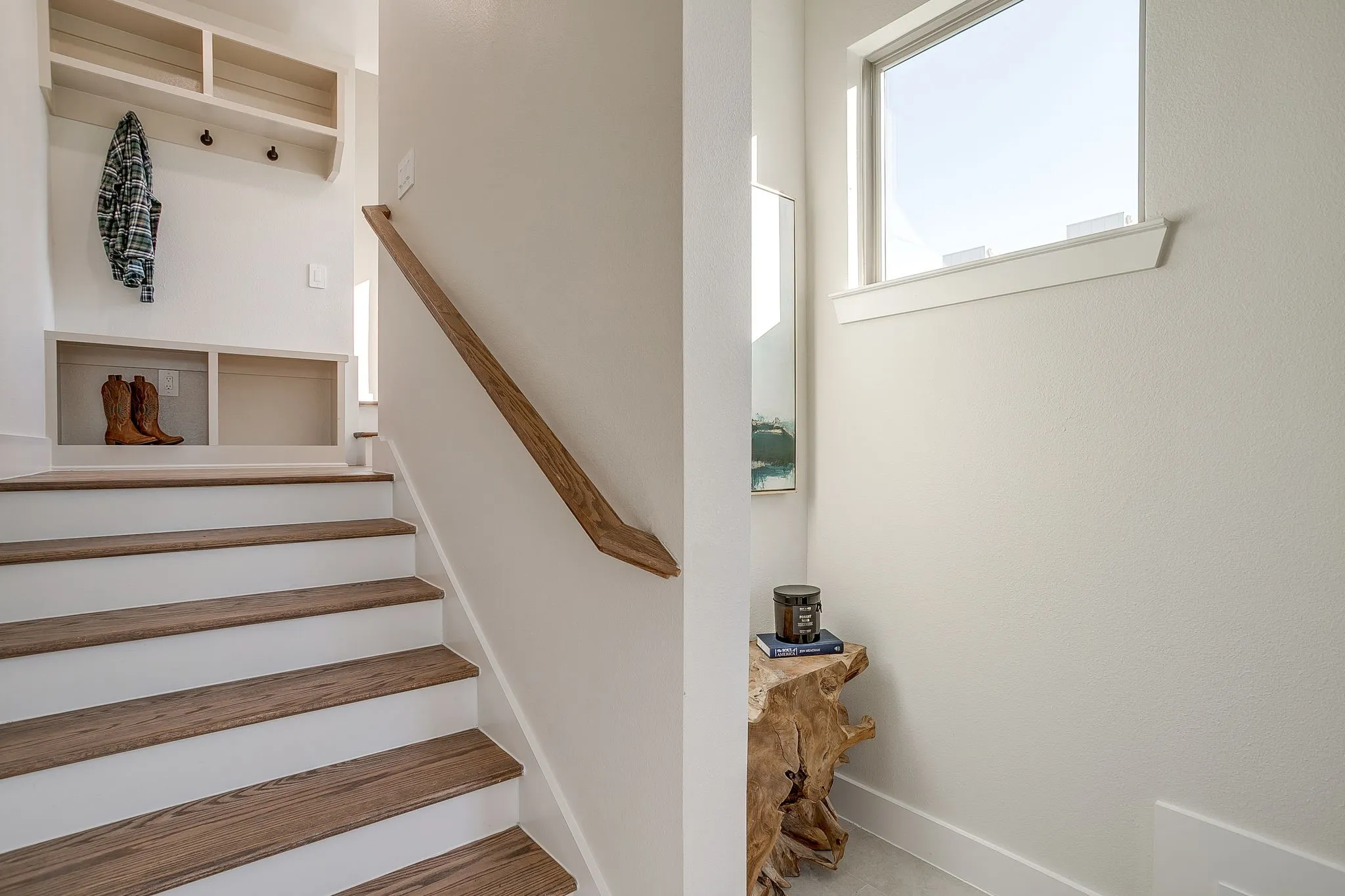 Condominium For Rent in Tarrant County , 2824 Weisenberger Street 102, Fort Worth, Texas 76107, 2 Bedrooms, 3 Bathrooms, 2 Garage spaces, 1,628 Sqft, built in 2025, New Construction - Complete, Price $3,000, mls#21225059, Real Estate Agent in Fort Worth, Homes For Rent in Tarrant county, Homes For Rent in Fort Worth, Realtor in Fort Worth Texas, Real Estate Brokerage Independent Realty Texas, Luminita Cordes Realtor