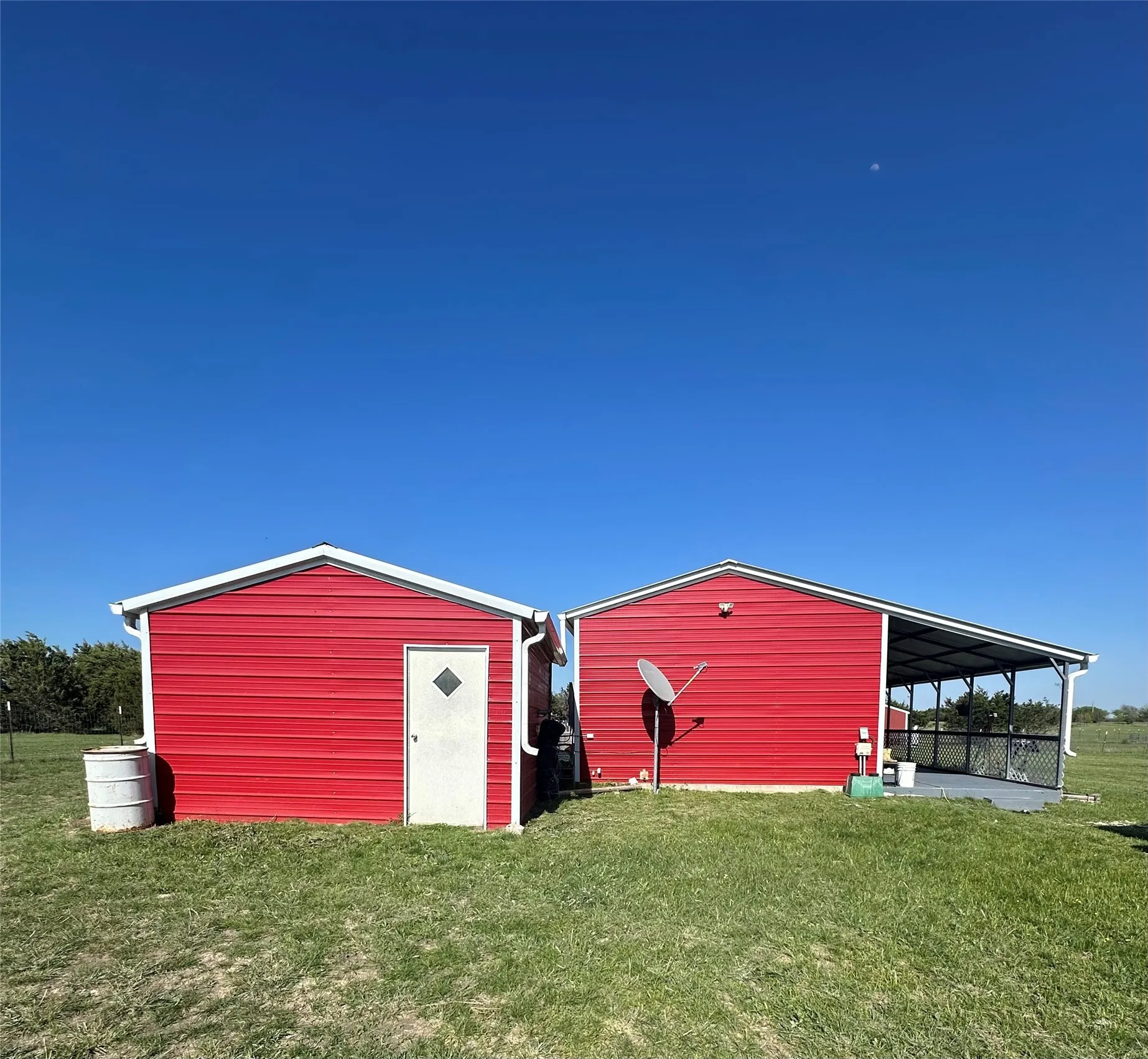 Single Family Residence For Sale in Hill County , 134 1112, Rio Vista, Texas 76093, 1 Bedroom, 1 Bathroom, Garage spaces, 1,440 Sqft, built in 2021, mls#21224250, Real Estate Agent in Rio Vista, Homes For Sale in Hill county, Homes For Sale in Rio Vista, Realtor in Rio Vista Texas, Real Estate Brokerage Independent Realty Texas, Luminita Cordes Realtor