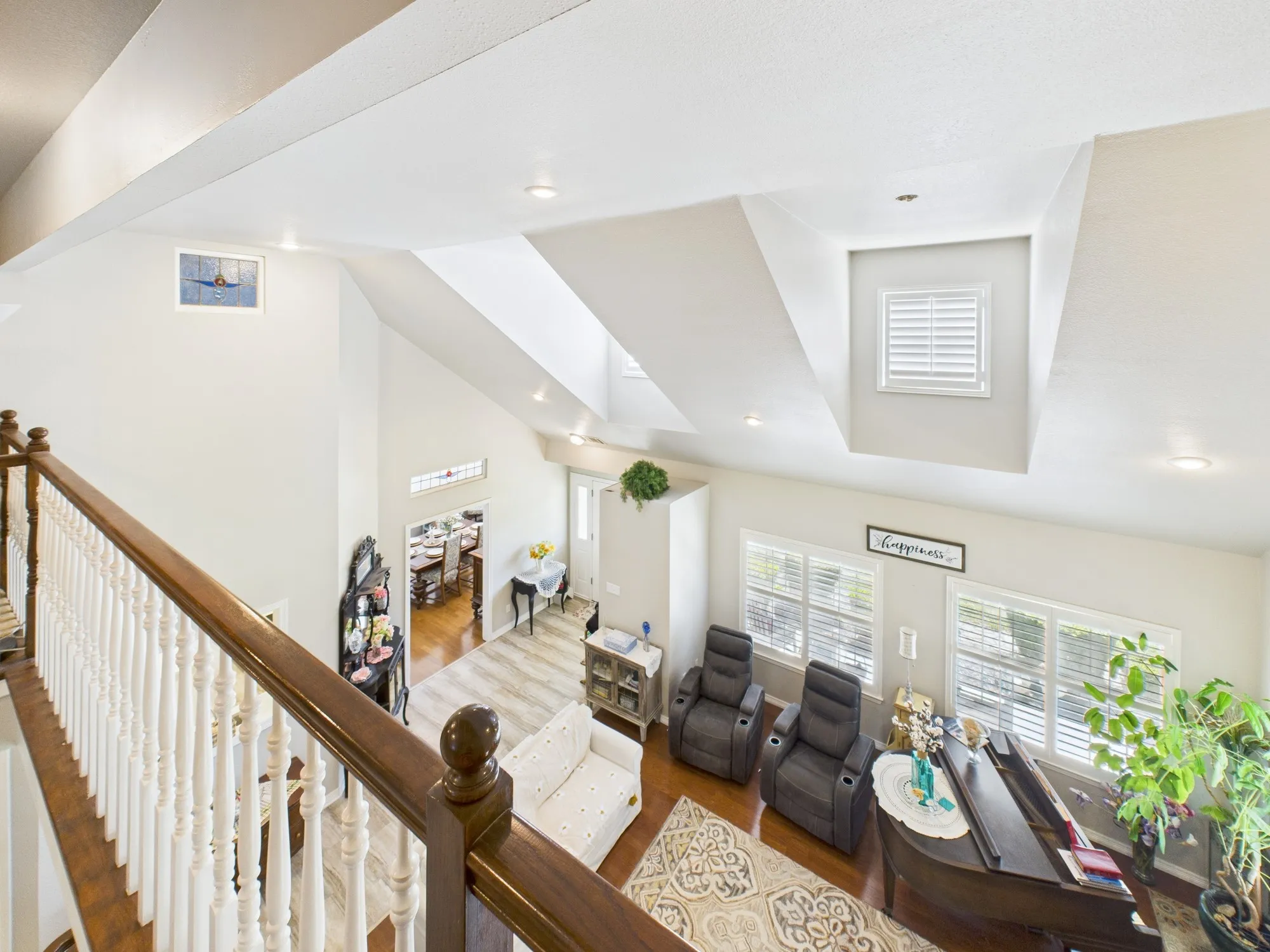 open to the family room