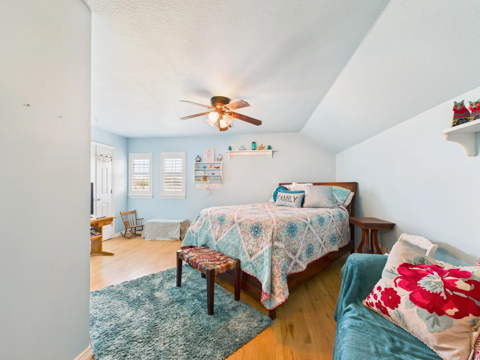 4th bedroom upstairs