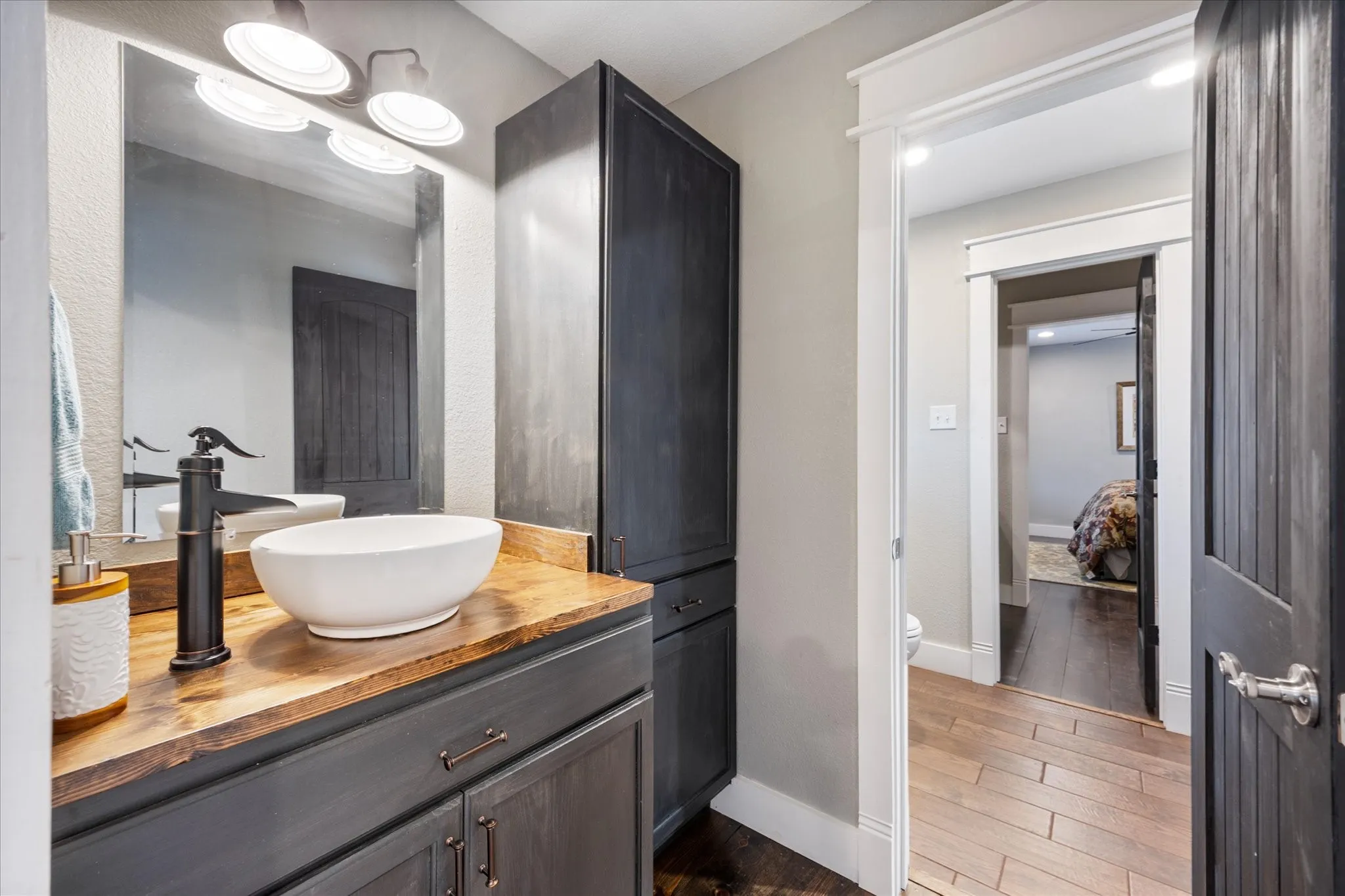 Single Family Residence For Sale in Kaufman County , 12204 Legacy Lane, Forney, Texas 75126, 3 Bedroom, 2 Bathroom, 1 Garage spaces, 2,493 Sqft, built in 2016, Preowned, mls#21223672, Real Estate Agent in Forney, Homes For Sale in Kaufman county, Homes For Sale in Forney, Realtor in Forney Texas, Real Estate Brokerage Independent Realty Texas, Luminita Cordes Realtor
