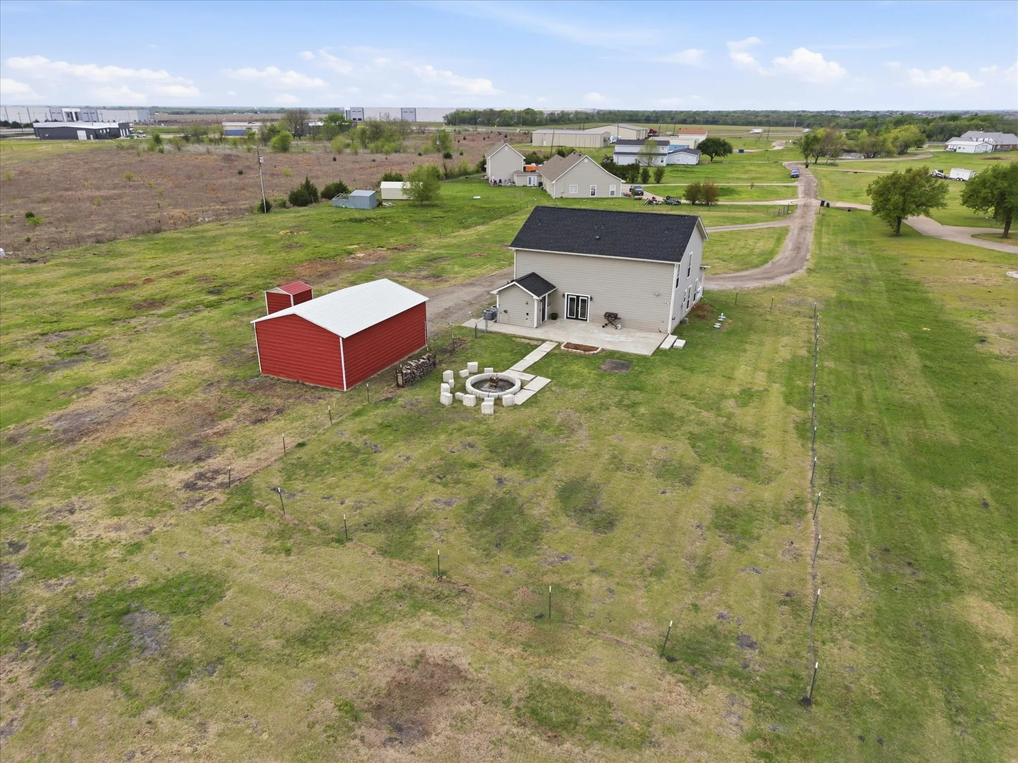 Single Family Residence For Sale in Kaufman County , 12204 Legacy Lane, Forney, Texas 75126, 3 Bedroom, 2 Bathroom, 1 Garage spaces, 2,493 Sqft, built in 2016, Preowned, mls#21223672, Real Estate Agent in Forney, Homes For Sale in Kaufman county, Homes For Sale in Forney, Realtor in Forney Texas, Real Estate Brokerage Independent Realty Texas, Luminita Cordes Realtor