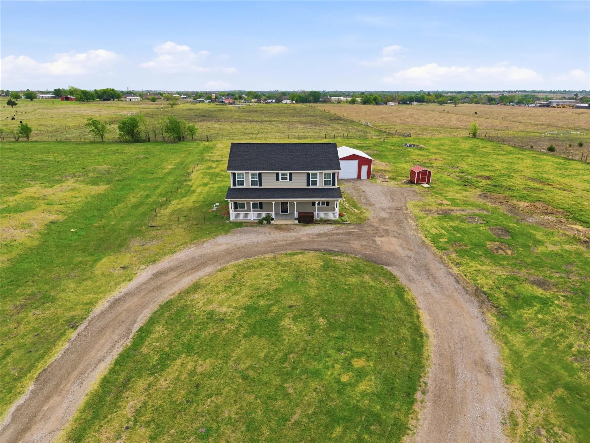 Single Family Residence For Sale in Kaufman County , 12204 Legacy Lane, Forney, Texas 75126, 3 Bedroom, 2 Bathroom, 1 Garage spaces, 2,493 Sqft, built in 2016, Preowned, mls#21223672, Real Estate Agent in Forney, Homes For Sale in Kaufman county, Homes For Sale in Forney, Realtor in Forney Texas, Real Estate Brokerage Independent Realty Texas, Luminita Cordes Realtor