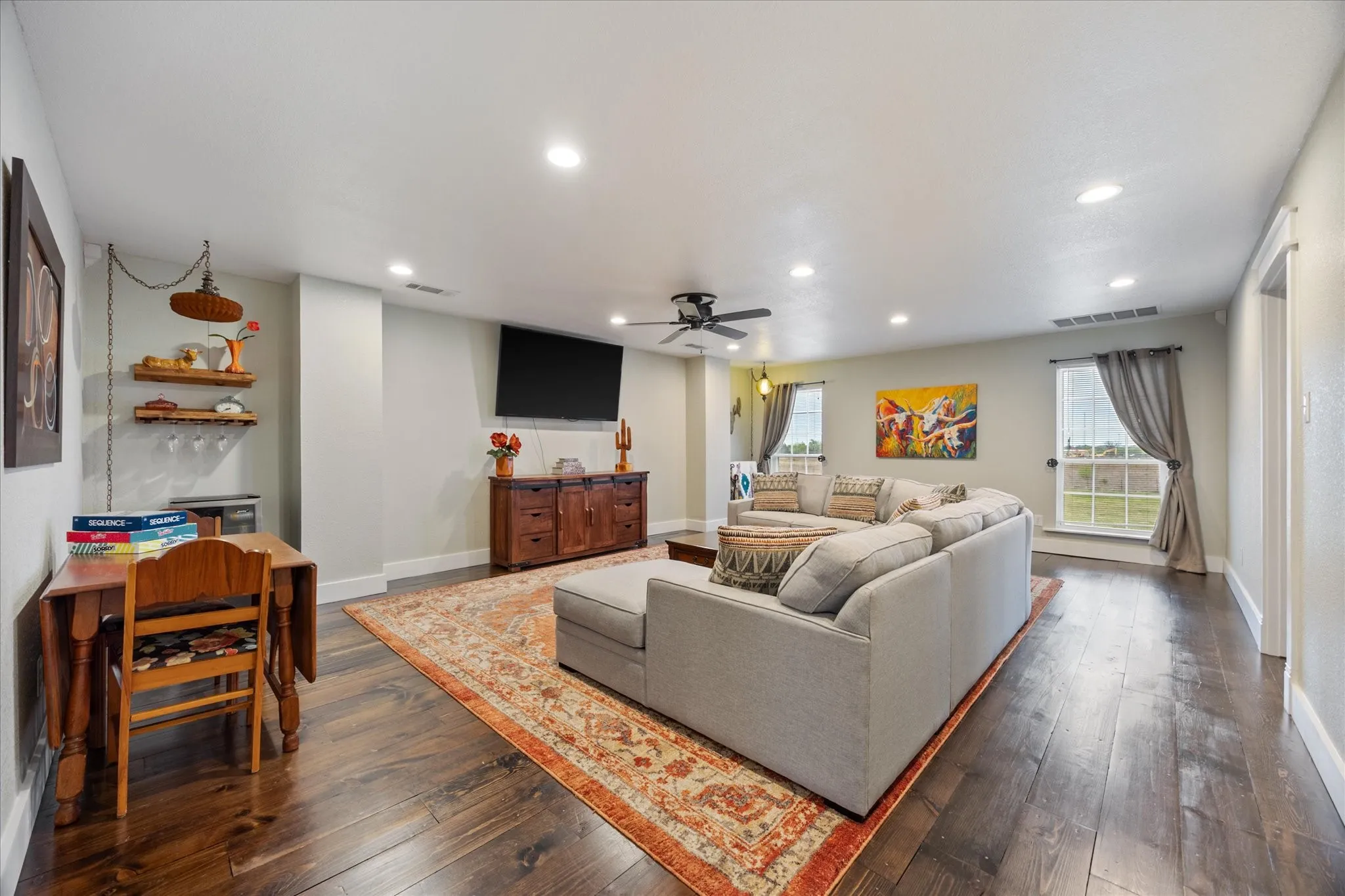 Single Family Residence For Sale in Kaufman County , 12204 Legacy Lane, Forney, Texas 75126, 3 Bedroom, 2 Bathroom, 1 Garage spaces, 2,493 Sqft, built in 2016, Preowned, mls#21223672, Real Estate Agent in Forney, Homes For Sale in Kaufman county, Homes For Sale in Forney, Realtor in Forney Texas, Real Estate Brokerage Independent Realty Texas, Luminita Cordes Realtor
