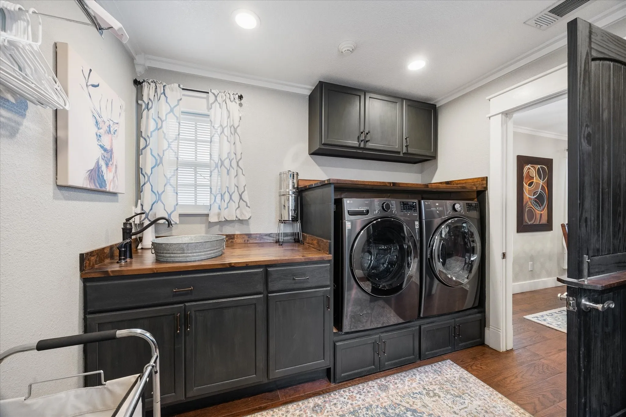 Single Family Residence For Sale in Kaufman County , 12204 Legacy Lane, Forney, Texas 75126, 3 Bedroom, 2 Bathroom, 1 Garage spaces, 2,493 Sqft, built in 2016, Preowned, mls#21223672, Real Estate Agent in Forney, Homes For Sale in Kaufman county, Homes For Sale in Forney, Realtor in Forney Texas, Real Estate Brokerage Independent Realty Texas, Luminita Cordes Realtor