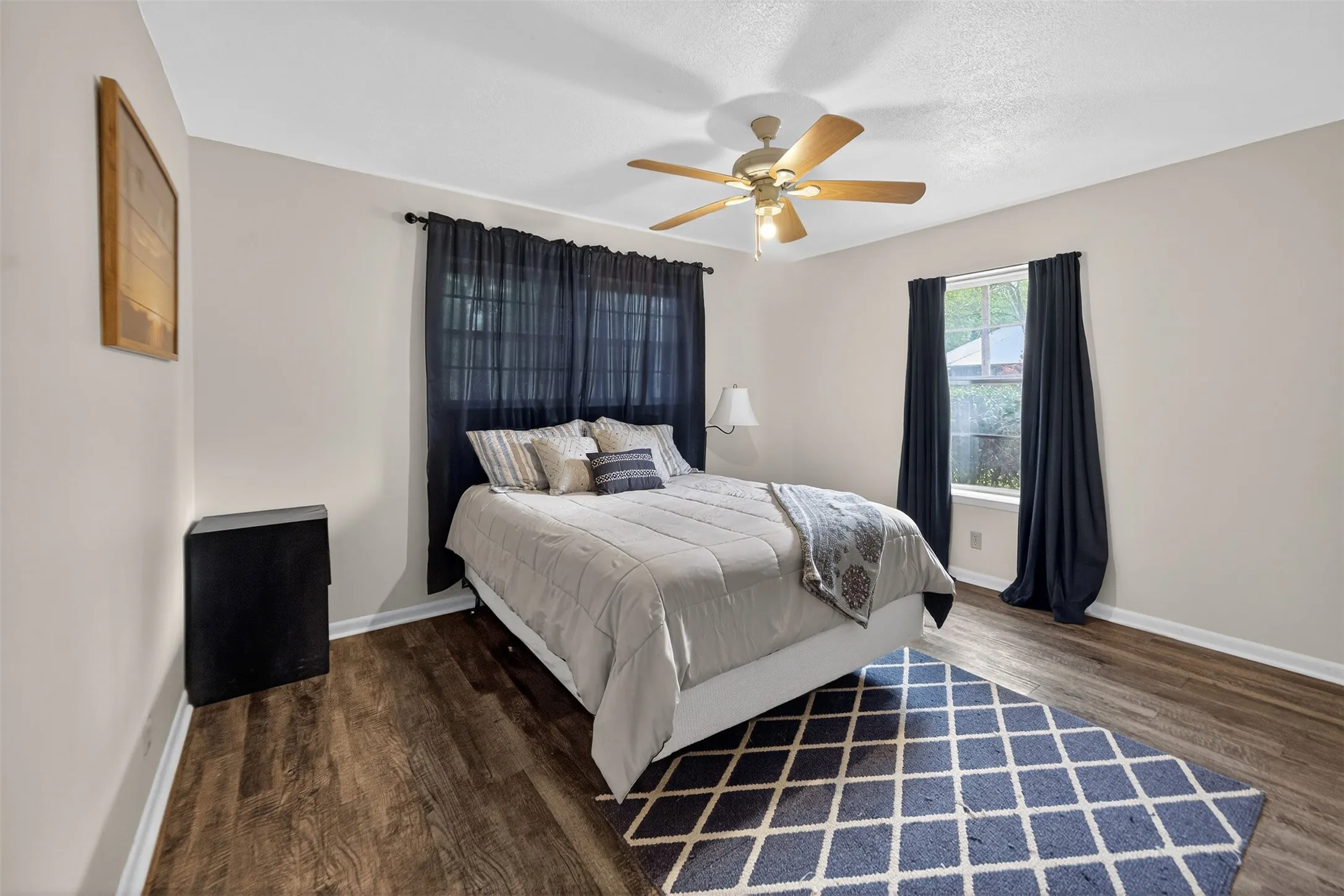 Single Family Residence For Sale in Smith County , 15515 Nell Lynn Lane, Tyler, Texas 75707, 3 Bedroom, 2 Bathroom, 2 Garage spaces, 1,814 Sqft, built in 1975, mls#21220968, Real Estate Agent in Tyler, Homes For Sale in Smith county, Homes For Sale in Tyler, Realtor in Tyler Texas, Real Estate Brokerage Independent Realty Texas, Luminita Cordes Realtor