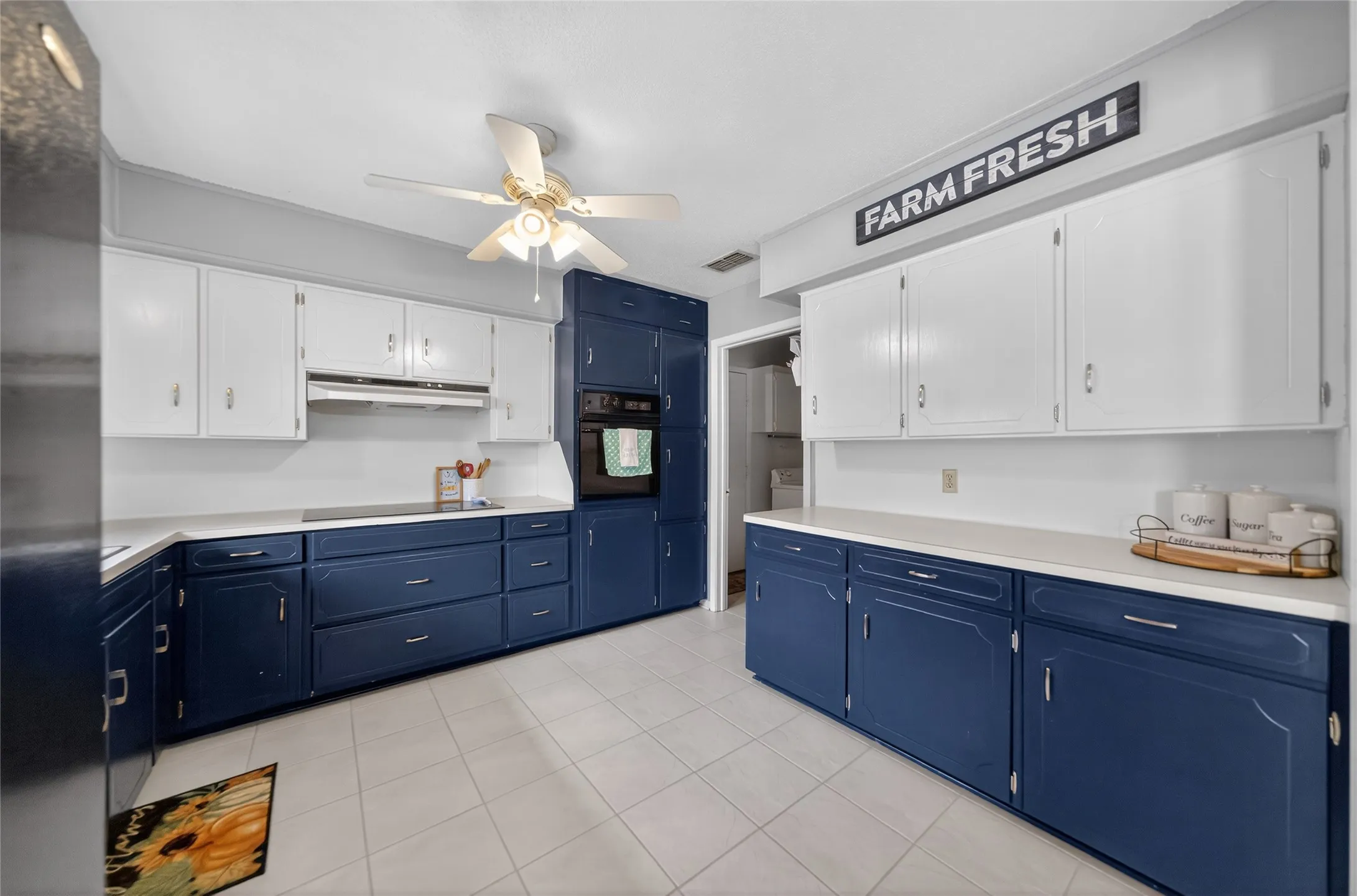 Single Family Residence For Sale in Smith County , 15515 Nell Lynn Lane, Tyler, Texas 75707, 3 Bedroom, 2 Bathroom, 2 Garage spaces, 1,814 Sqft, built in 1975, mls#21220968, Real Estate Agent in Tyler, Homes For Sale in Smith county, Homes For Sale in Tyler, Realtor in Tyler Texas, Real Estate Brokerage Independent Realty Texas, Luminita Cordes Realtor