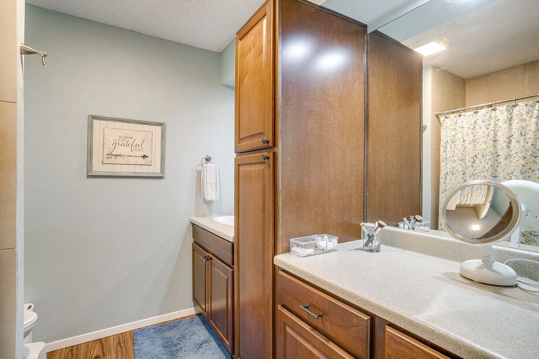Duplex For Sale in Tarrant County , 5011 Ledgestone Drive, Fort Worth, Texas 76132, 4 Bedroom, 4 Bathroom, 4 Garage spaces, 3,216 Sqft, built in 1976, Preowned, mls#21224948, Real Estate Agent in Fort Worth, Homes For Sale in Tarrant county, Homes For Sale in Fort Worth, Realtor in Fort Worth Texas, Real Estate Brokerage Independent Realty Texas, Luminita Cordes Realtor