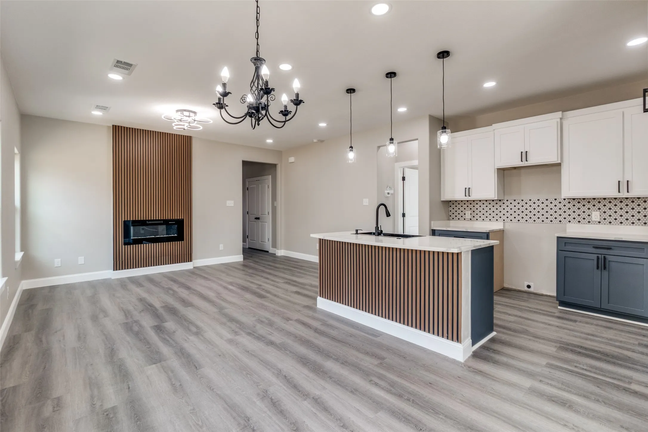 Single Family Residence For Sale in Dallas County , 3402 Spring Avenue, Dallas, Texas 75215, 3 Bedroom, 2 Bathroom, 2 Garage spaces, 1,672 Sqft, built in 2026, mls#21224951, Real Estate Agent in Dallas, Homes For Sale in Dallas county, Homes For Sale in Dallas, Realtor in Dallas Texas, Real Estate Brokerage Independent Realty Texas, Luminita Cordes Realtor