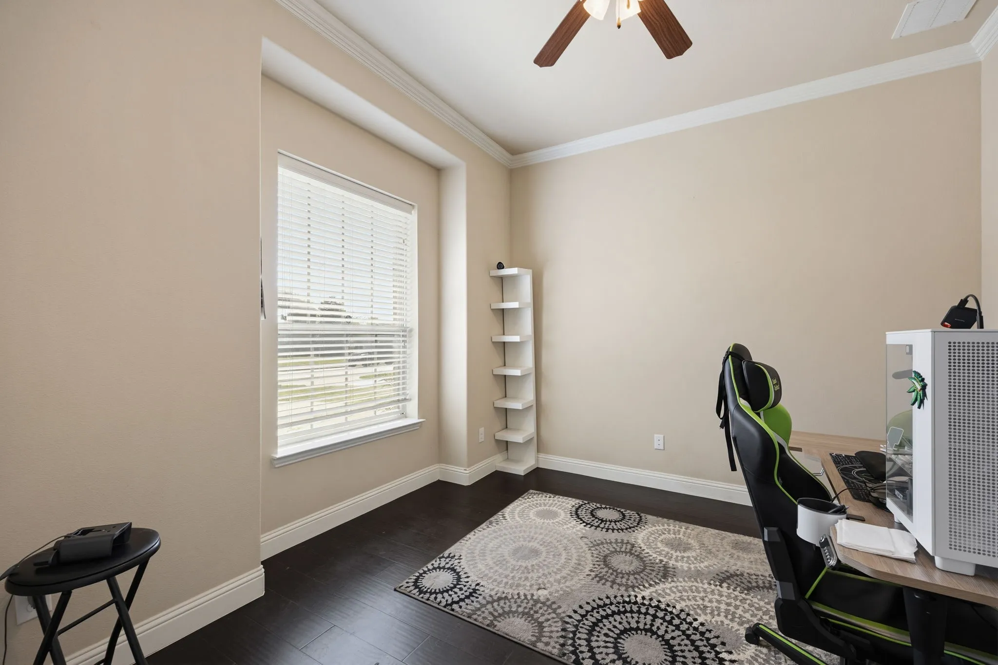 Single Family Residence For Sale in Collin County , 1608 Alamosa Drive, Allen, Texas 75013, 5 Bedroom, 4 Bathroom, 3 Garage spaces, 4,259 Sqft, built in 2015, Preowned, mls#21225203, Real Estate Agent in Allen, Homes For Sale in Collin county, Homes For Sale in Allen, Realtor in Allen Texas, Real Estate Brokerage Independent Realty Texas, Luminita Cordes Realtor