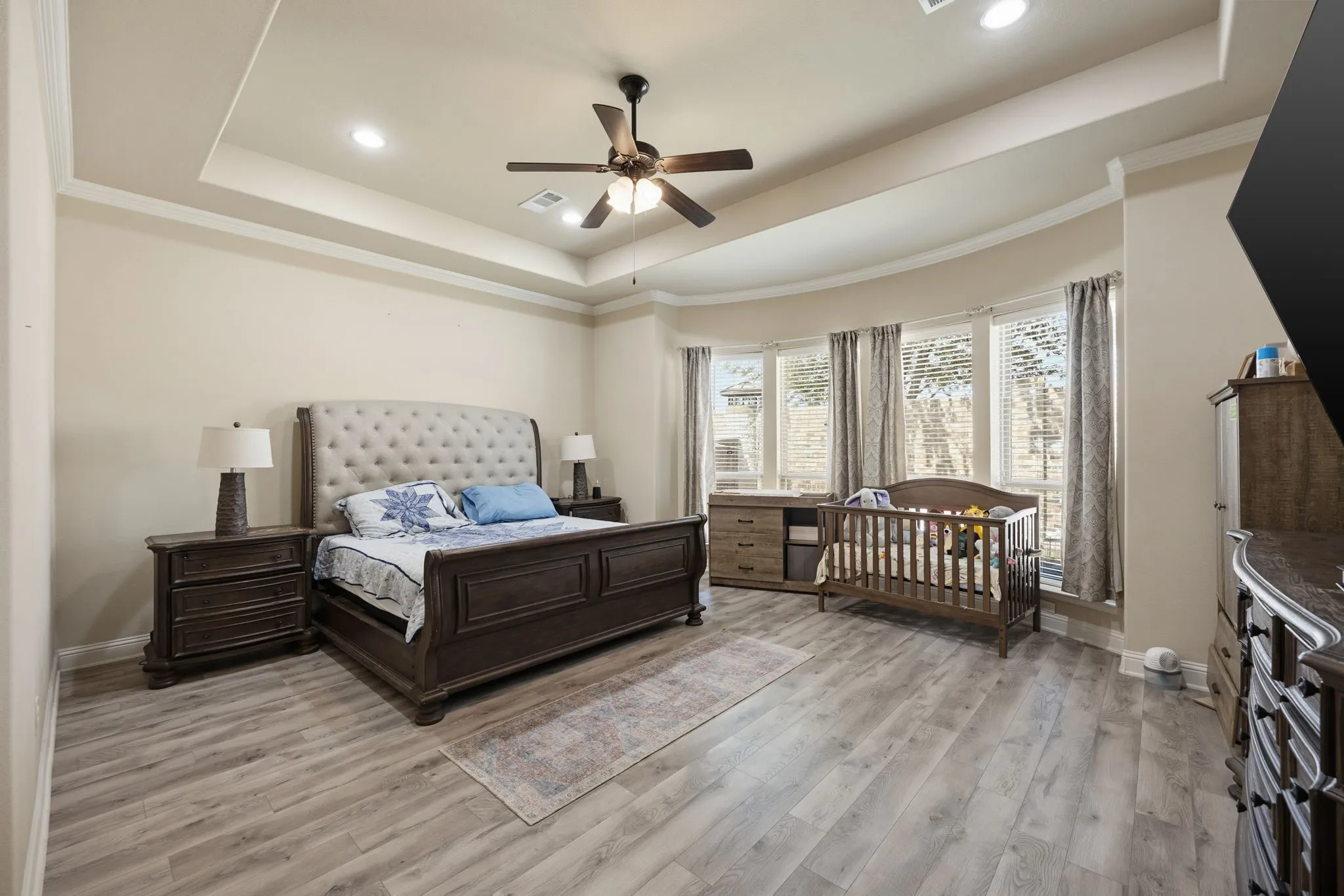 Single Family Residence For Sale in Collin County , 1608 Alamosa Drive, Allen, Texas 75013, 5 Bedroom, 4 Bathroom, 3 Garage spaces, 4,259 Sqft, built in 2015, Preowned, mls#21225203, Real Estate Agent in Allen, Homes For Sale in Collin county, Homes For Sale in Allen, Realtor in Allen Texas, Real Estate Brokerage Independent Realty Texas, Luminita Cordes Realtor