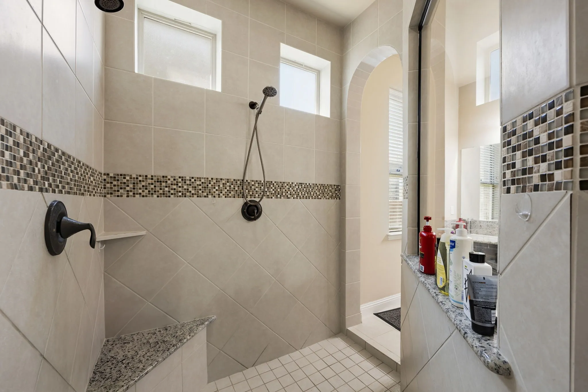 Single Family Residence For Sale in Collin County , 1608 Alamosa Drive, Allen, Texas 75013, 5 Bedroom, 4 Bathroom, 3 Garage spaces, 4,259 Sqft, built in 2015, Preowned, mls#21225203, Real Estate Agent in Allen, Homes For Sale in Collin county, Homes For Sale in Allen, Realtor in Allen Texas, Real Estate Brokerage Independent Realty Texas, Luminita Cordes Realtor