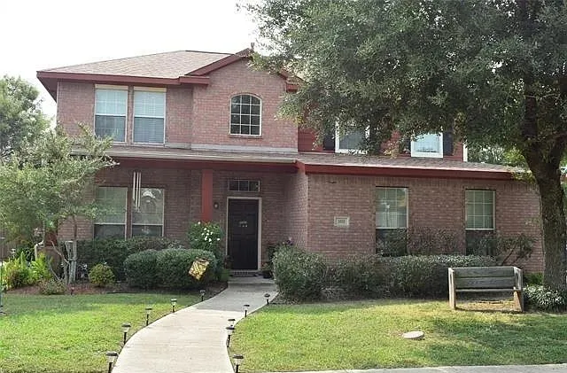 Single Family Residence For Sale in Kaufman County , 103 Denali Court, Terrell, Texas 75160, 4 Bedroom, 3 Bathroom, 2 Garage spaces, 2,424 Sqft, built in 2004, Preowned, mls#21197729, Real Estate Agent in Terrell, Homes For Sale in Kaufman county, Homes For Sale in Terrell, Realtor in Terrell Texas, Real Estate Brokerage Independent Realty Texas, Luminita Cordes Realtor