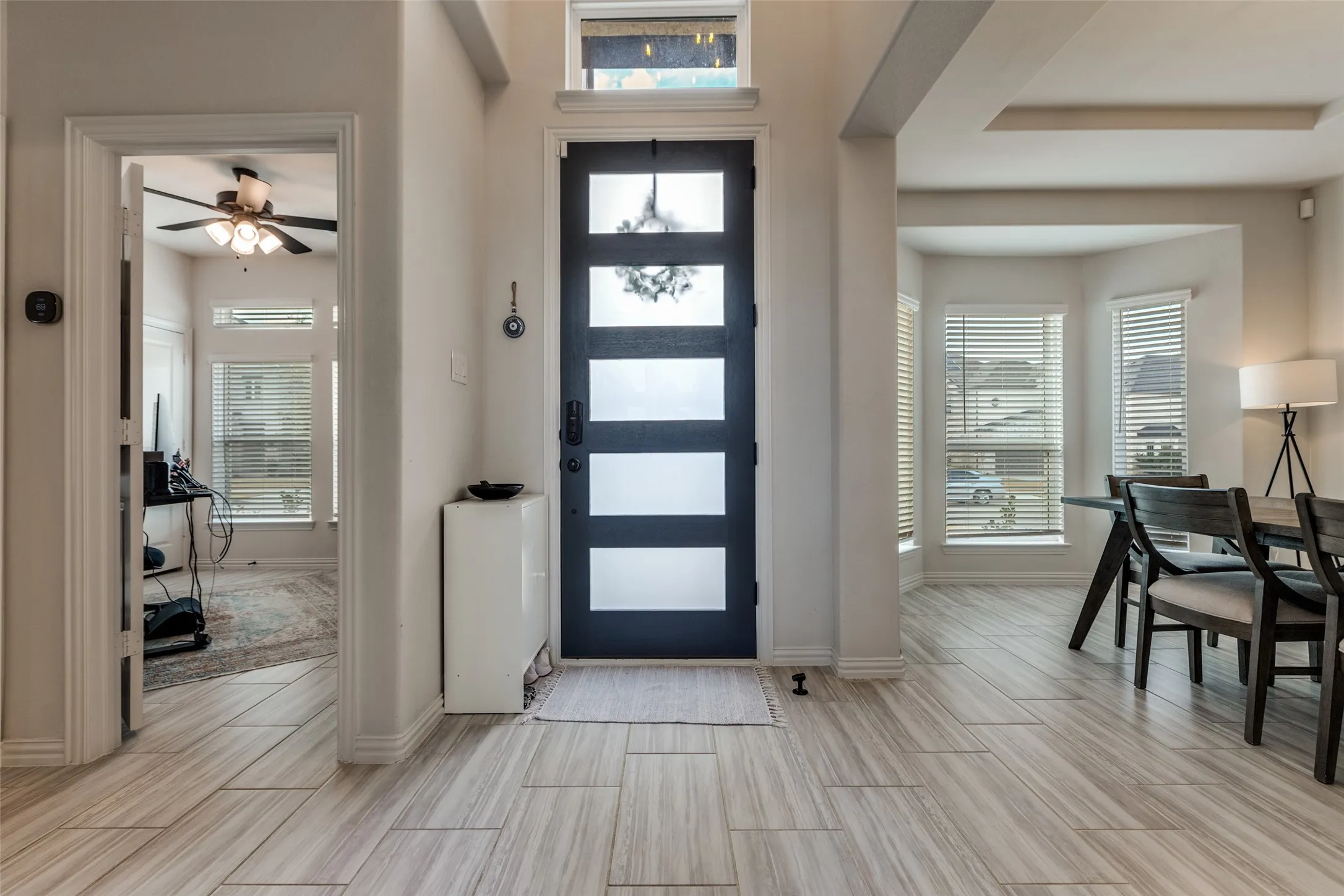 Single Family Residence For Sale in Denton County , 1352 Peregrine Trail, Frisco, Texas 75036, 5 Bedroom, 4 Bathroom, 2 Garage spaces, 3,391 Sqft, built in 2023, mls#21225161, Real Estate Agent in Frisco, Homes For Sale in Denton county, Homes For Sale in Frisco, Realtor in Frisco Texas, Real Estate Brokerage Independent Realty Texas, Luminita Cordes Realtor