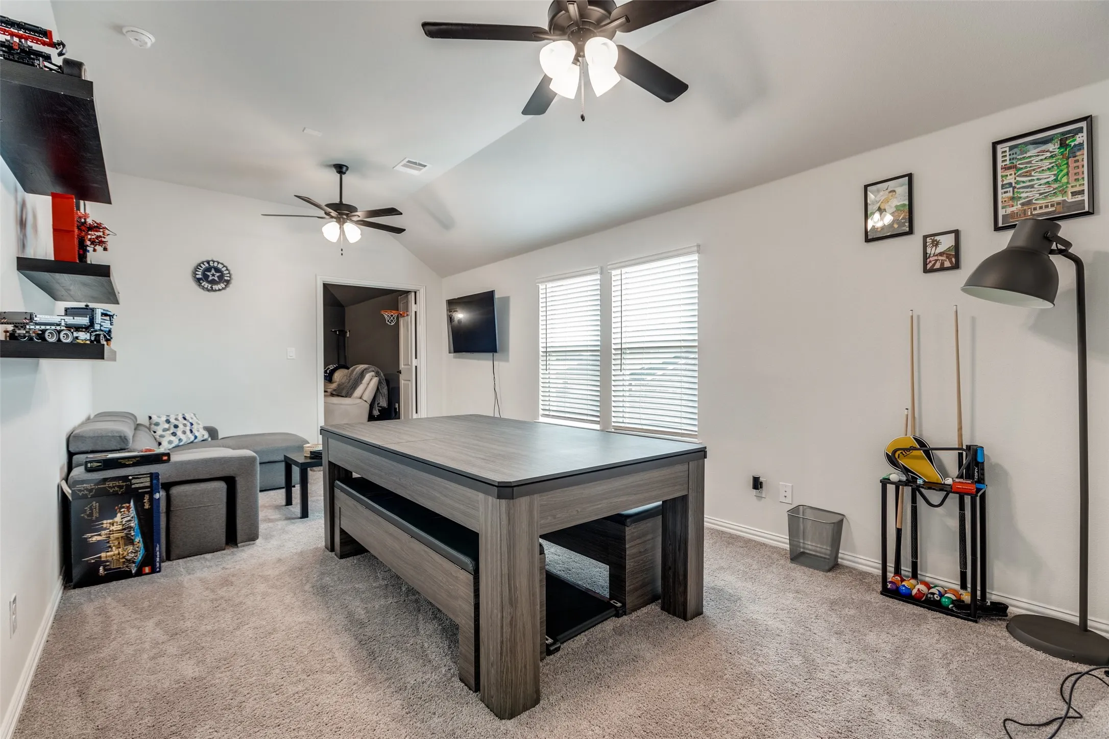 Single Family Residence For Sale in Denton County , 1352 Peregrine Trail, Frisco, Texas 75036, 5 Bedroom, 4 Bathroom, 2 Garage spaces, 3,391 Sqft, built in 2023, mls#21225161, Real Estate Agent in Frisco, Homes For Sale in Denton county, Homes For Sale in Frisco, Realtor in Frisco Texas, Real Estate Brokerage Independent Realty Texas, Luminita Cordes Realtor