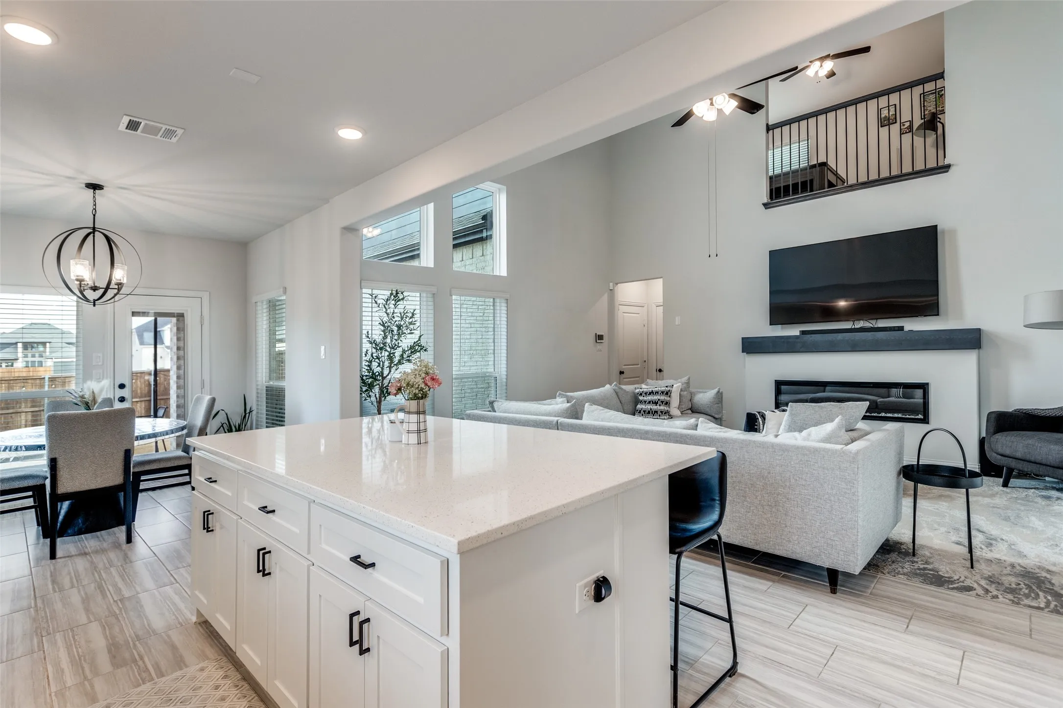 Single Family Residence For Sale in Denton County , 1352 Peregrine Trail, Frisco, Texas 75036, 5 Bedroom, 4 Bathroom, 2 Garage spaces, 3,391 Sqft, built in 2023, mls#21225161, Real Estate Agent in Frisco, Homes For Sale in Denton county, Homes For Sale in Frisco, Realtor in Frisco Texas, Real Estate Brokerage Independent Realty Texas, Luminita Cordes Realtor