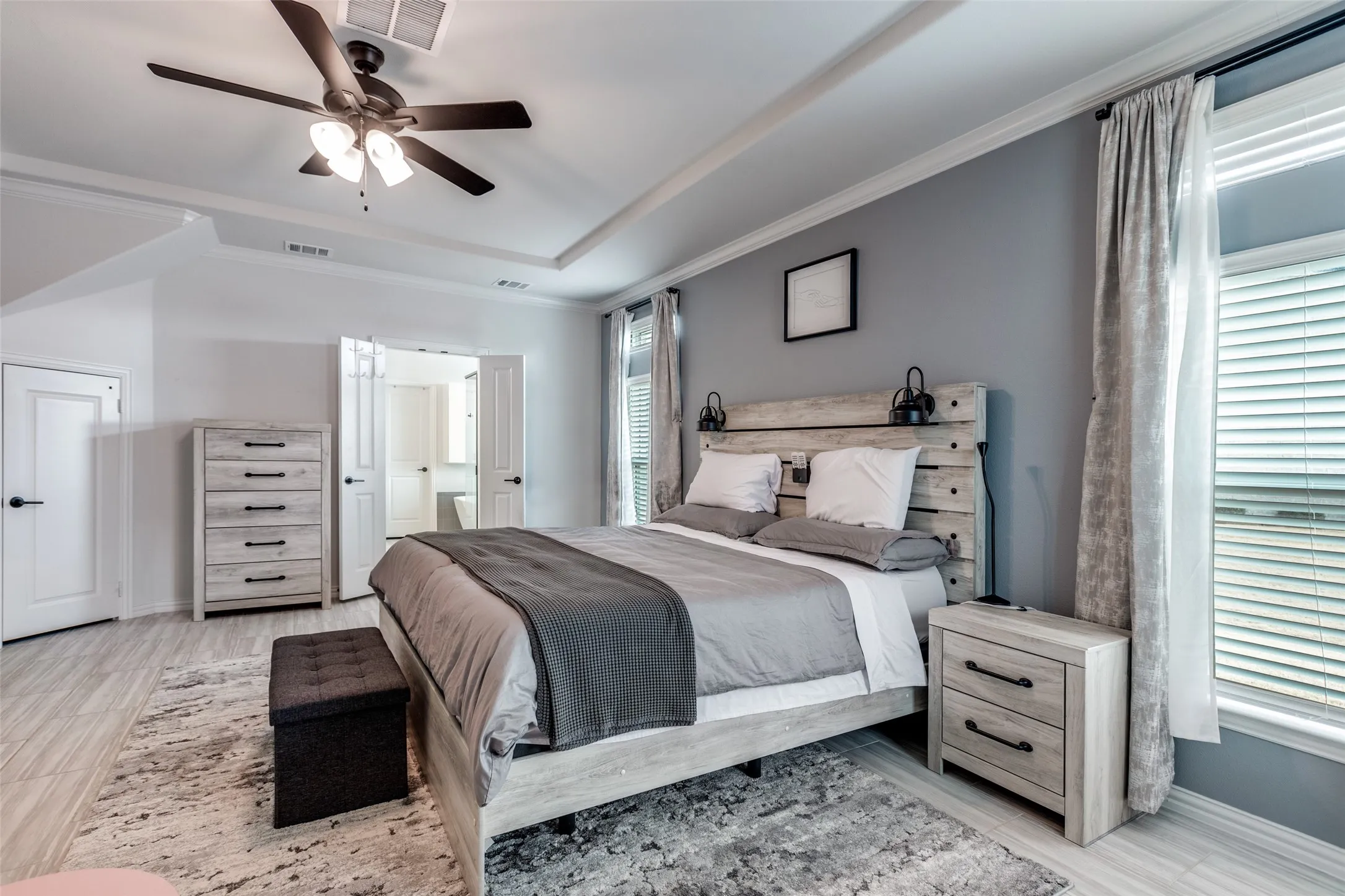 Single Family Residence For Sale in Denton County , 1352 Peregrine Trail, Frisco, Texas 75036, 5 Bedroom, 4 Bathroom, 2 Garage spaces, 3,391 Sqft, built in 2023, mls#21225161, Real Estate Agent in Frisco, Homes For Sale in Denton county, Homes For Sale in Frisco, Realtor in Frisco Texas, Real Estate Brokerage Independent Realty Texas, Luminita Cordes Realtor