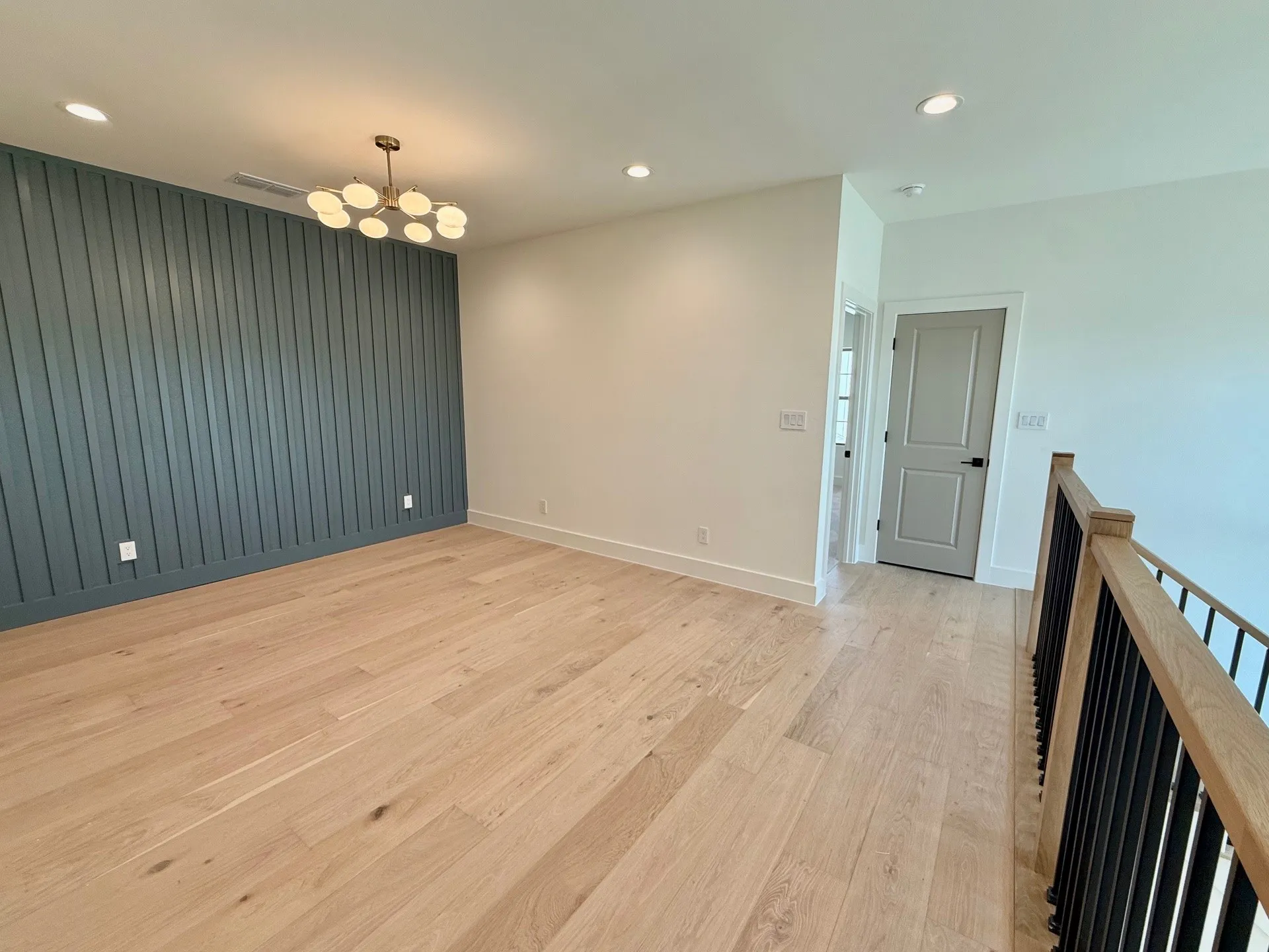 Single Family Residence For Sale in Grayson County , 2018 Payton Way, Pottsboro, Texas 75076, 5 Bedrooms, 4 Bathrooms, 3 Garage spaces, 3,586 Sqft, built in 2026, New Construction - Complete, Price $719,900, mls#21225223, Real Estate Agent in Pottsboro, Homes For Sale in Grayson county, Homes For Sale in Pottsboro, Realtor in Pottsboro Texas, Real Estate Brokerage Independent Realty Texas, Luminita Cordes Realtor