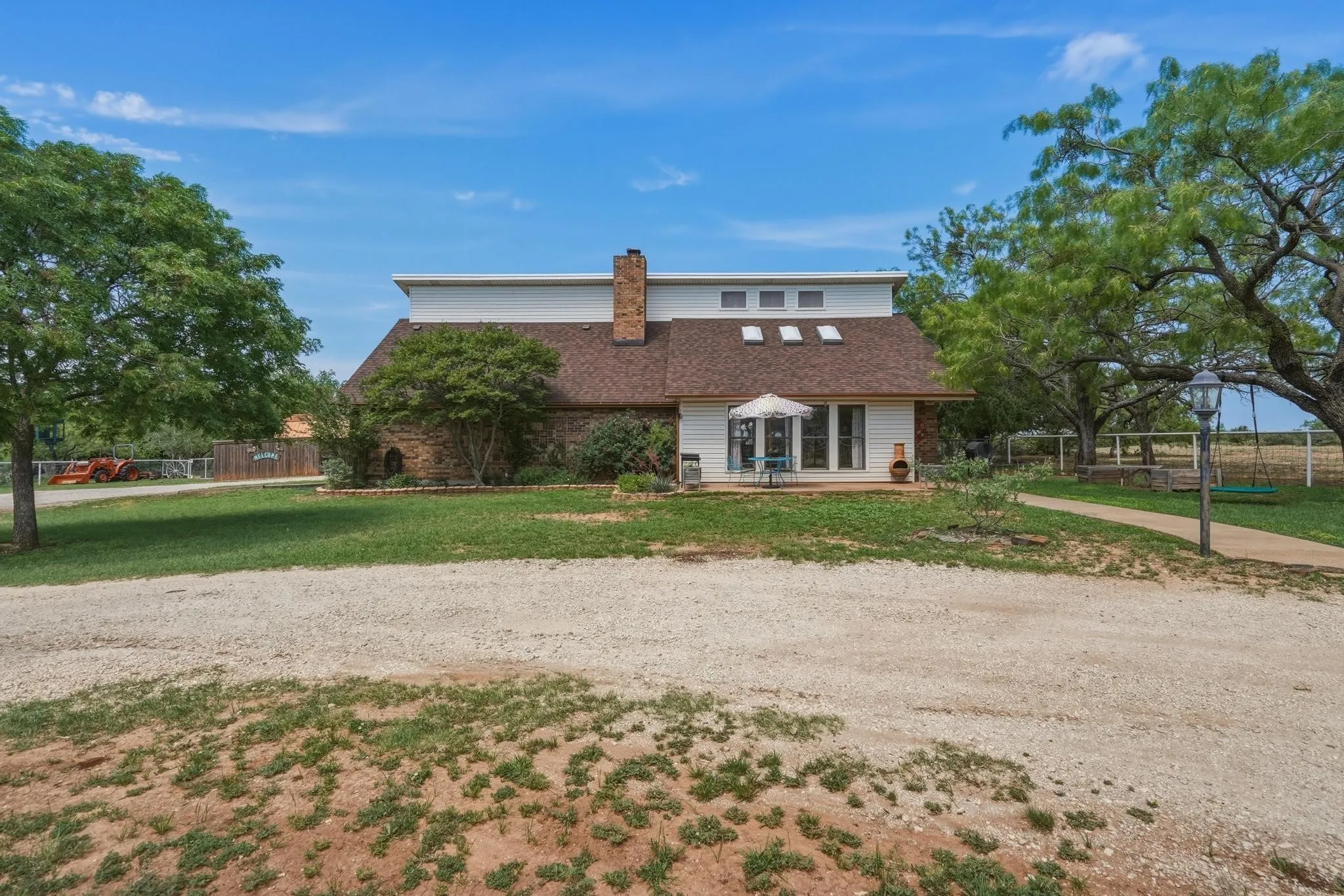 Single Family Residence For Sale in Taylor County , 432 Clark Road, Abilene, Texas 79602, 4 Bedrooms, 3 Bathrooms, 2 Garage spaces, 3,193 Sqft, built in 1982, Price $555,000, mls#21225224, Real Estate Agent in Abilene, Homes For Sale in Taylor county, Homes For Sale in Abilene, Realtor in Abilene Texas, Real Estate Brokerage Independent Realty Texas, Luminita Cordes Realtor