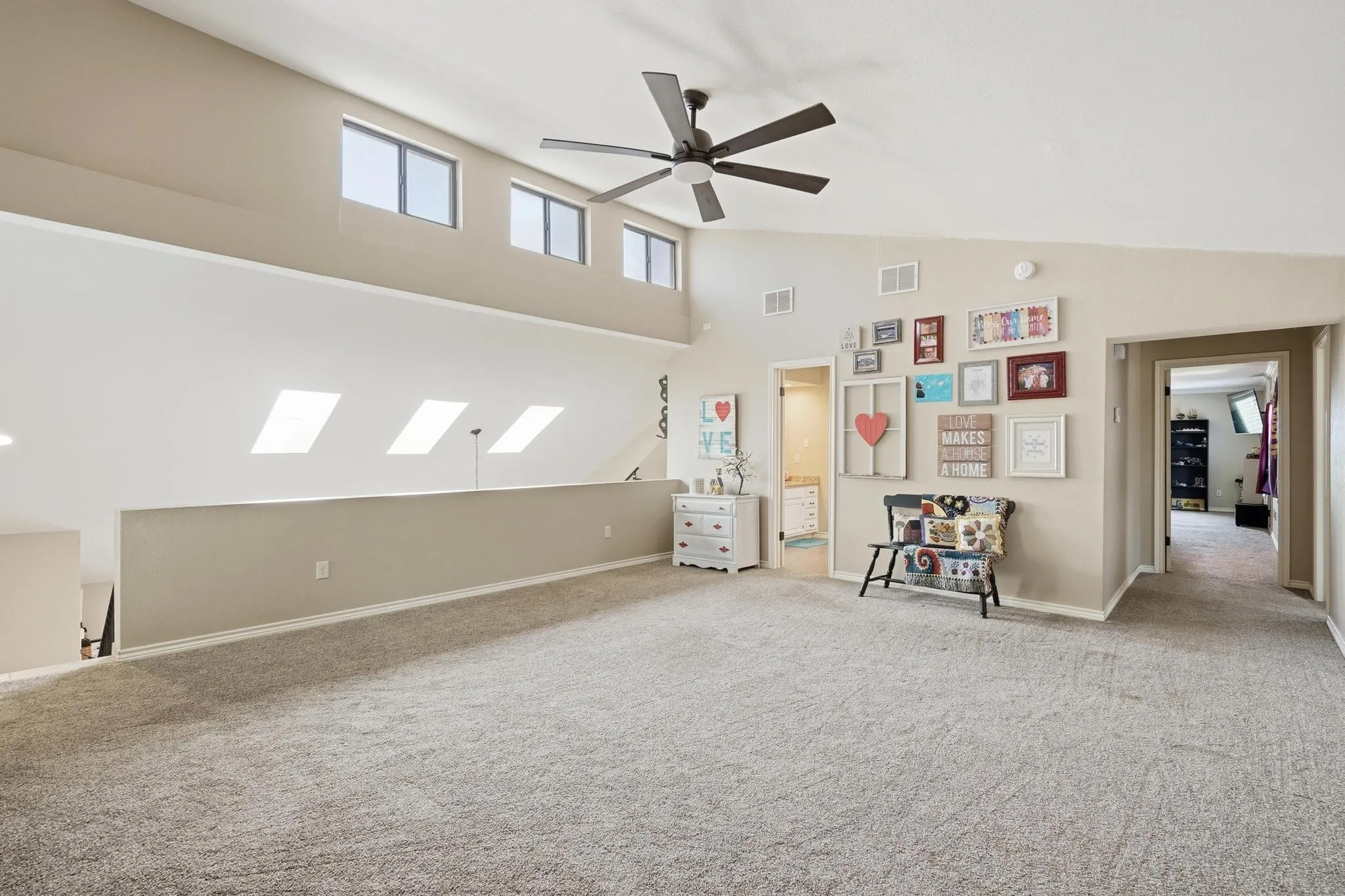 Single Family Residence For Sale in Taylor County , 432 Clark Road, Abilene, Texas 79602, 4 Bedrooms, 3 Bathrooms, 2 Garage spaces, 3,193 Sqft, built in 1982, Price $555,000, mls#21225224, Real Estate Agent in Abilene, Homes For Sale in Taylor county, Homes For Sale in Abilene, Realtor in Abilene Texas, Real Estate Brokerage Independent Realty Texas, Luminita Cordes Realtor