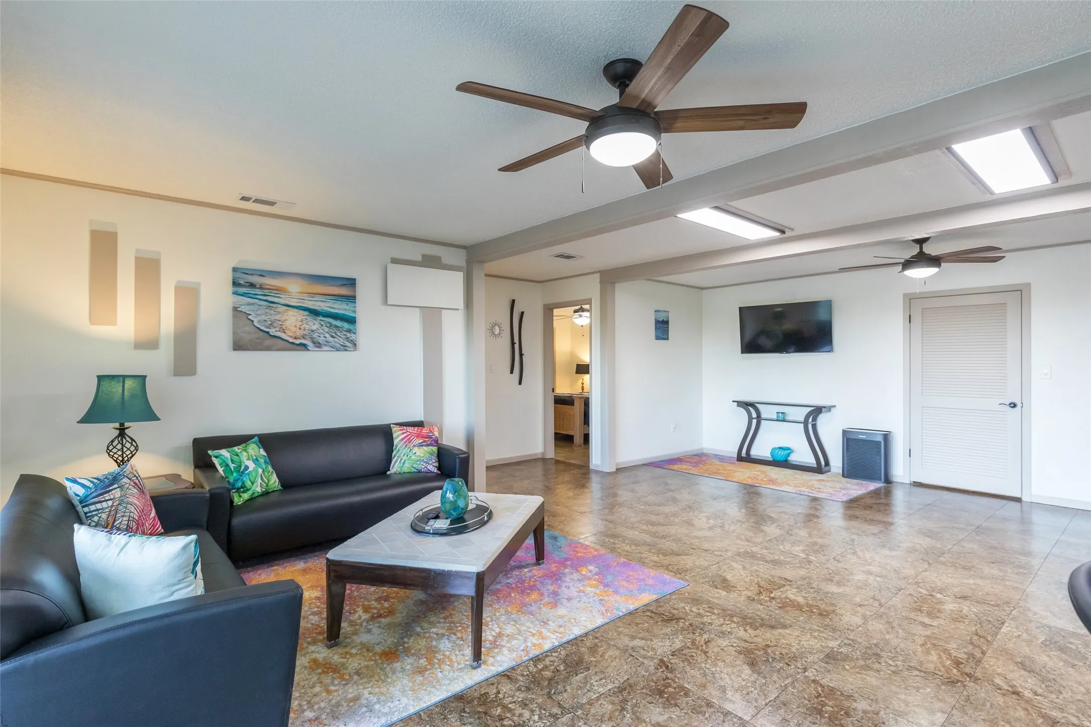 Single Family Residence For Sale in Brown County , 9014 Mesa View Road, Brownwood, Texas 76801, 5 Bedroom, 4 Bathroom, 2 Garage spaces, 3,220 Sqft, built in 1986, Price $569,000, mls#21224101, Real Estate Agent in Brownwood, Homes For Sale in Brown county, Homes For Sale in Brownwood, Realtor in Brownwood Texas, Real Estate Brokerage Independent Realty Texas, Luminita Cordes Realtor