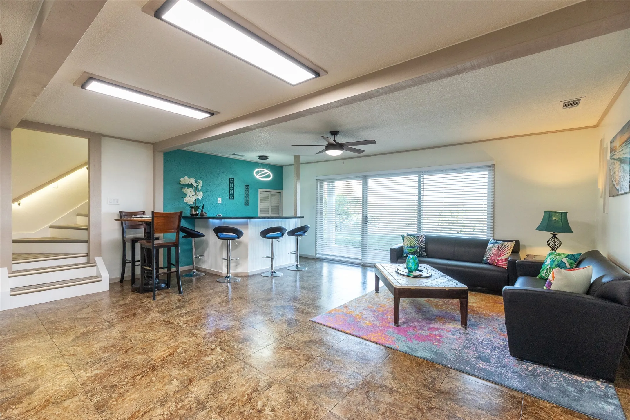Single Family Residence For Sale in Brown County , 9014 Mesa View Road, Brownwood, Texas 76801, 5 Bedroom, 4 Bathroom, 2 Garage spaces, 3,220 Sqft, built in 1986, Price $569,000, mls#21224101, Real Estate Agent in Brownwood, Homes For Sale in Brown county, Homes For Sale in Brownwood, Realtor in Brownwood Texas, Real Estate Brokerage Independent Realty Texas, Luminita Cordes Realtor