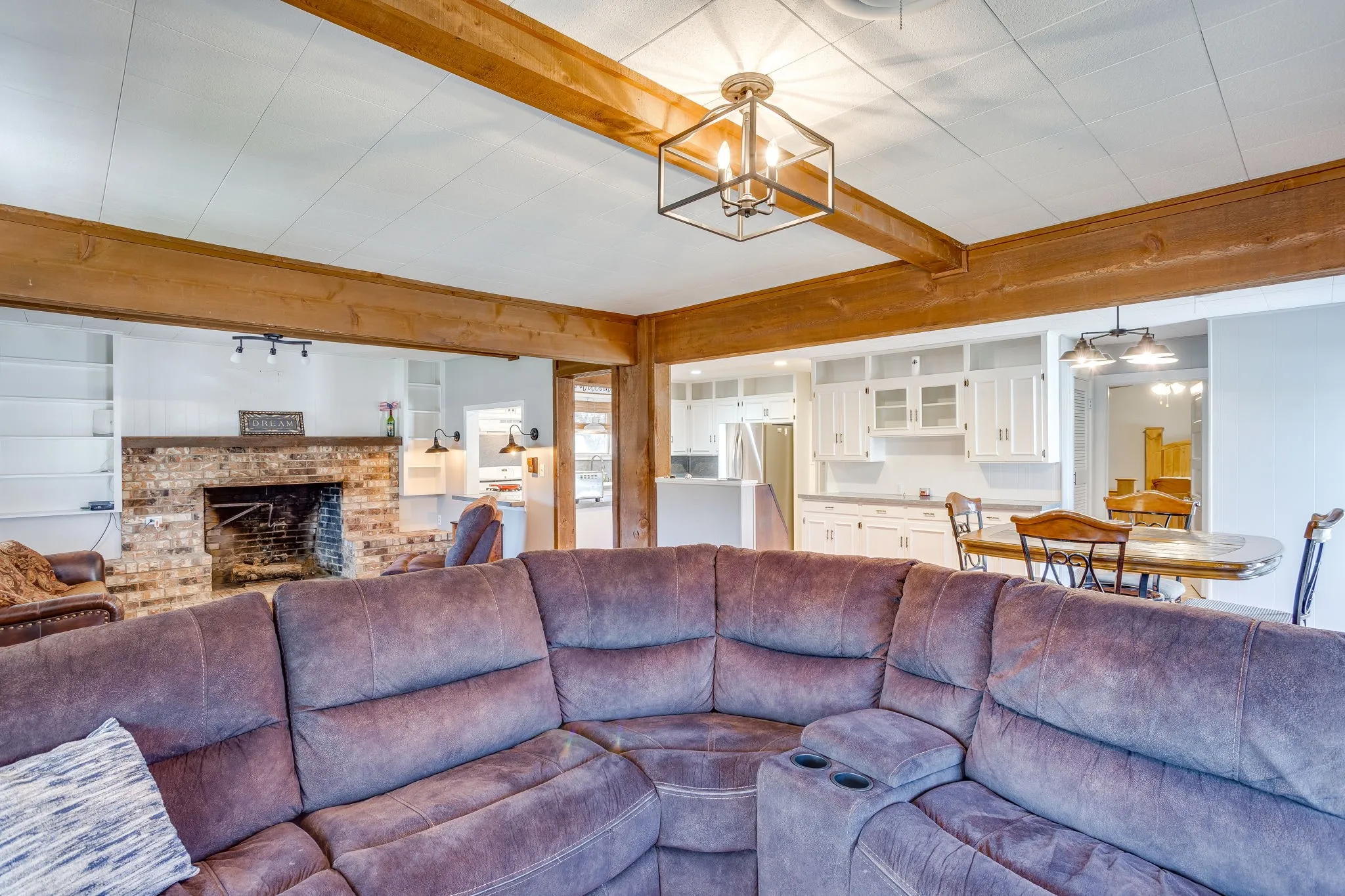 Office For Sale in Parker County , 2800 Ranger Highway, Weatherford, Texas 76088, 0, 0, Garage spaces, 0 Sqft, built in 2000, Preowned, Price $1,699,000, mls#21225186, Real Estate Agent in Weatherford, Homes For Sale in Parker county, Homes For Sale in Weatherford, Realtor in Weatherford Texas, Real Estate Brokerage Independent Realty Texas, Luminita Cordes Realtor