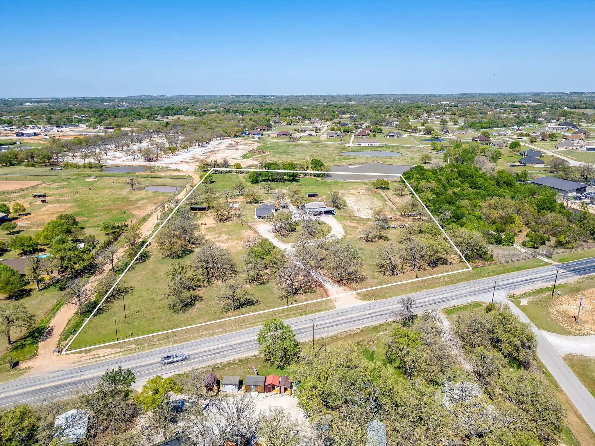 Office For Sale in Parker County , 2800 Ranger Highway, Weatherford, Texas 76088, 0, 0, Garage spaces, 0 Sqft, built in 2000, Preowned, Price $1,699,000, mls#21225186, Real Estate Agent in Weatherford, Homes For Sale in Parker county, Homes For Sale in Weatherford, Realtor in Weatherford Texas, Real Estate Brokerage Independent Realty Texas, Luminita Cordes Realtor