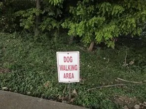 Walking Trails, pet area & nature trails