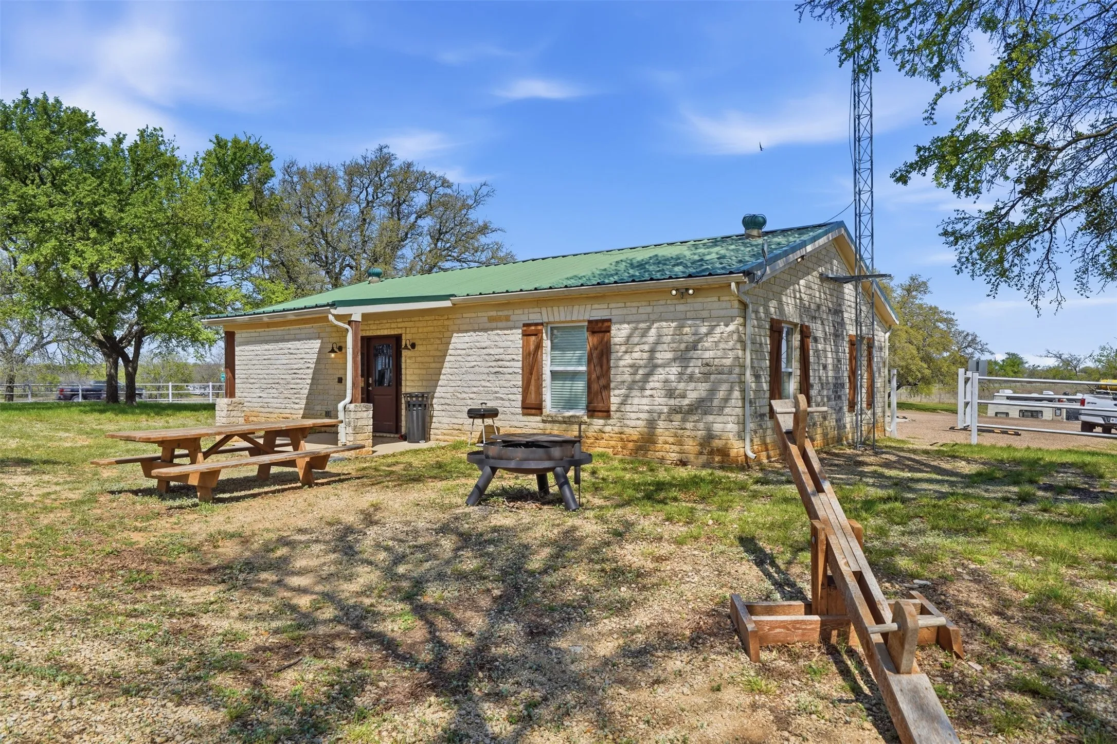 Business For Sale in Parker County , 5860 N Fm 51, Weatherford, Texas 76085, 0, 0, Garage spaces, 0 Sqft, built in 2009, Preowned, mls#21206177, Real Estate Agent in Weatherford, Homes For Sale in Parker county, Homes For Sale in Weatherford, Realtor in Weatherford Texas, Real Estate Brokerage Independent Realty Texas, Luminita Cordes Realtor