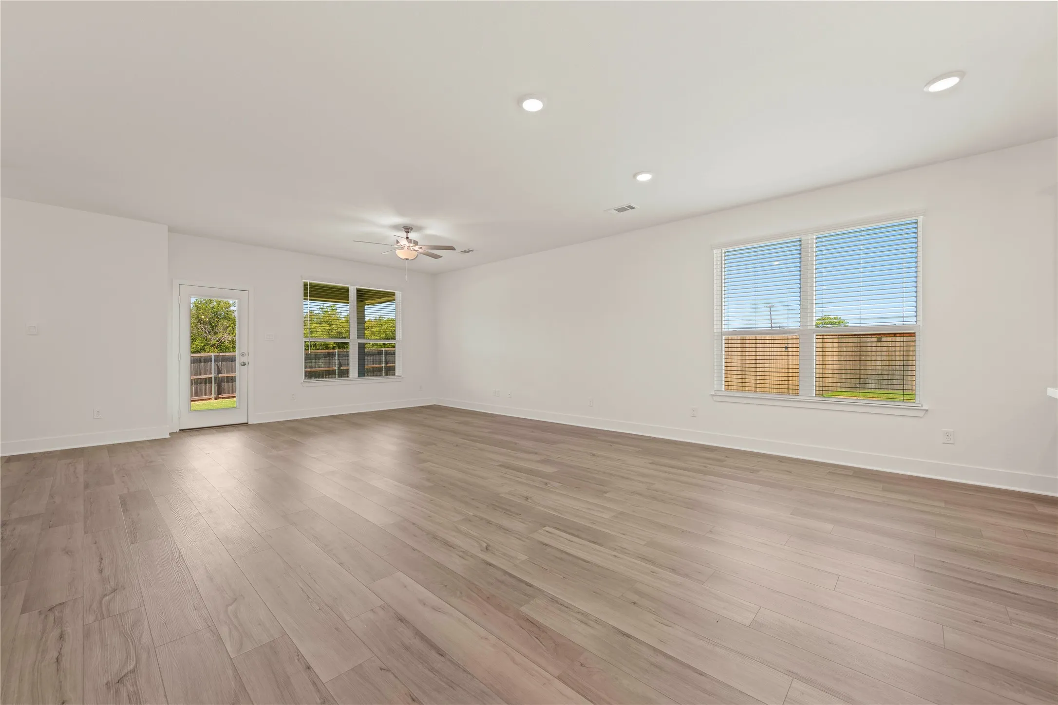 Single Family Residence For Sale in Mc Lennan County , 8024 Candy Lane, Waco, Texas 76708, 3 Bedroom, 2 Bathroom, 2 Garage spaces, 1,862 Sqft, built in 2026, mls#21225333, Real Estate Agent in Waco, Homes For Sale in Mc Lennan county, Homes For Sale in Waco, Realtor in Waco Texas, Real Estate Brokerage Independent Realty Texas, Luminita Cordes Realtor