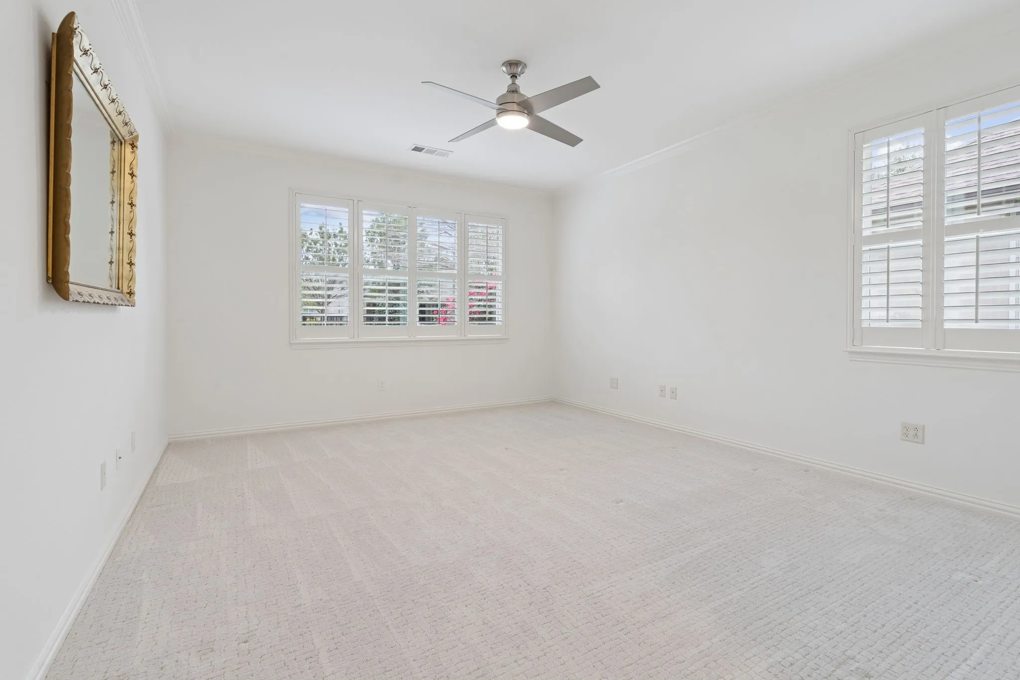 Huge primary bedroom
