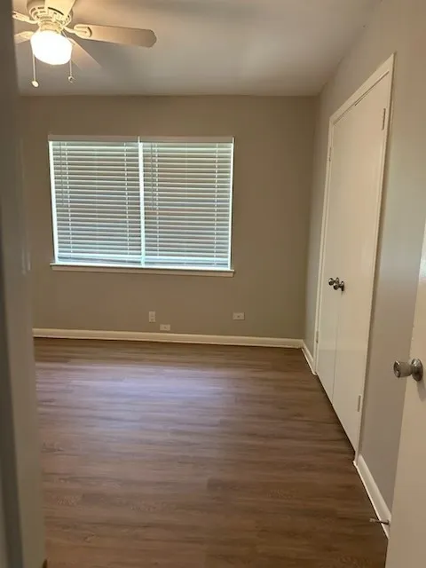 Single Family Residence For Sale in Denton County , 1716 Westchester Street, Denton, Texas 76201, 3 Bedroom, 2 Bathroom, 2 Garage spaces, 1,532 Sqft, built in 1964, Preowned, mls#21225061, Real Estate Agent in Denton, Homes For Sale in Denton county, Homes For Sale in Denton, Realtor in Denton Texas, Real Estate Brokerage Independent Realty Texas, Luminita Cordes Realtor
