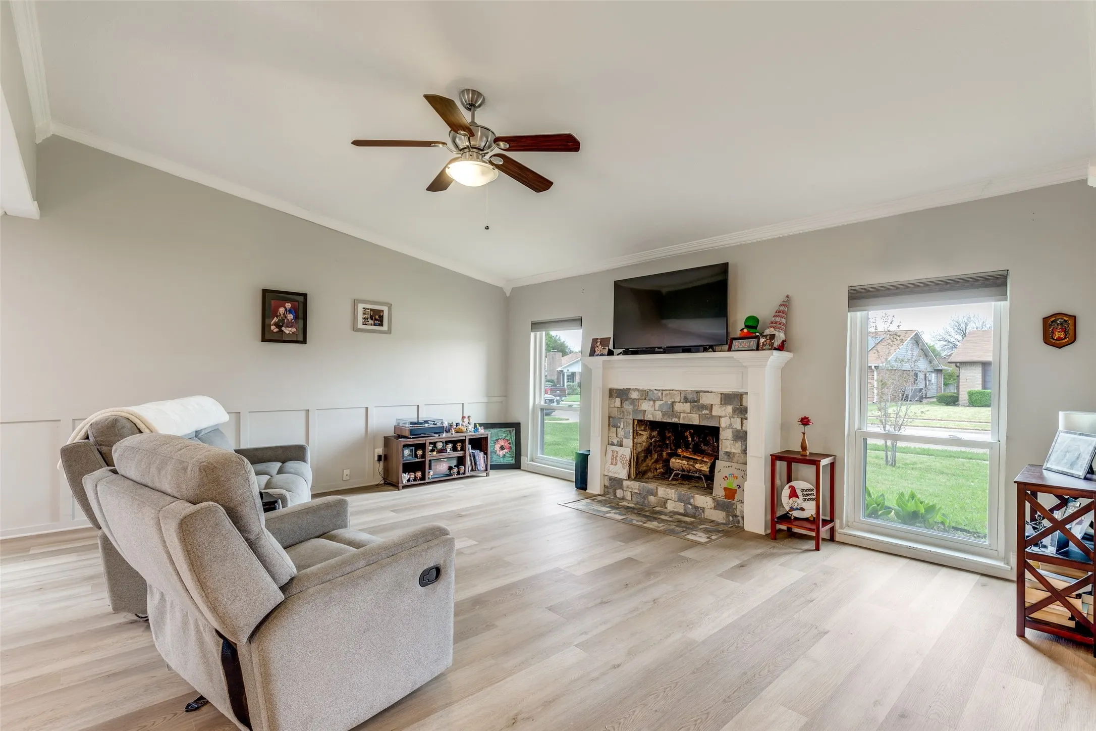Single Family Residence For Sale in Dallas County , 310 Willow Springs Court, Coppell, Texas 75019, 4 Bedroom, 2 Bathroom, 2 Garage spaces, 1,980 Sqft, built in 1979, Preowned, mls#21223022, Real Estate Agent in Coppell, Homes For Sale in Dallas county, Homes For Sale in Coppell, Realtor in Coppell Texas, Real Estate Brokerage Independent Realty Texas, Luminita Cordes Realtor