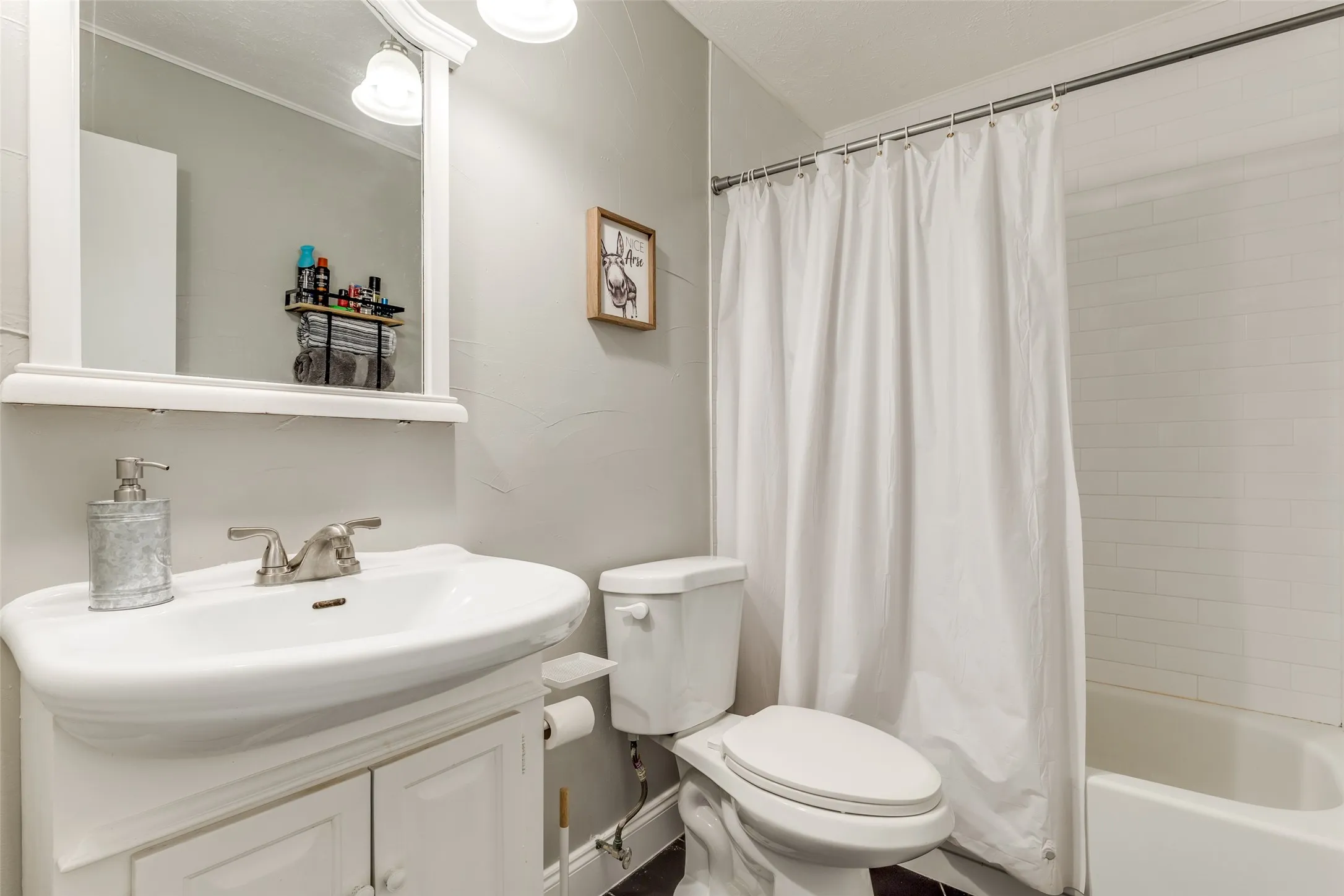 Single Family Residence For Sale in Dallas County , 310 Willow Springs Court, Coppell, Texas 75019, 4 Bedroom, 2 Bathroom, 2 Garage spaces, 1,980 Sqft, built in 1979, Preowned, mls#21223022, Real Estate Agent in Coppell, Homes For Sale in Dallas county, Homes For Sale in Coppell, Realtor in Coppell Texas, Real Estate Brokerage Independent Realty Texas, Luminita Cordes Realtor