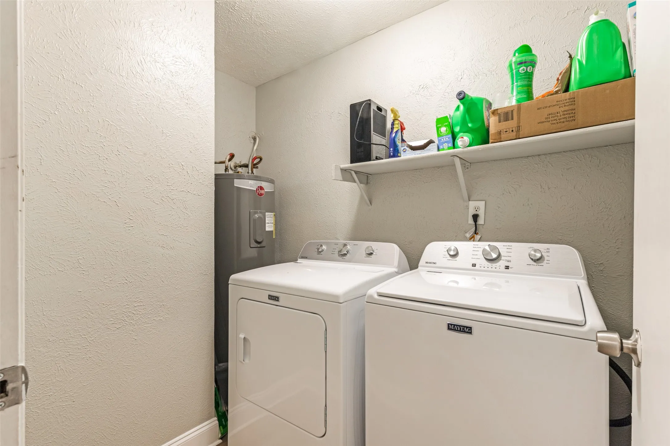 Single Family Residence For Sale in Dallas County , 310 Willow Springs Court, Coppell, Texas 75019, 4 Bedroom, 2 Bathroom, 2 Garage spaces, 1,980 Sqft, built in 1979, Preowned, mls#21223022, Real Estate Agent in Coppell, Homes For Sale in Dallas county, Homes For Sale in Coppell, Realtor in Coppell Texas, Real Estate Brokerage Independent Realty Texas, Luminita Cordes Realtor
