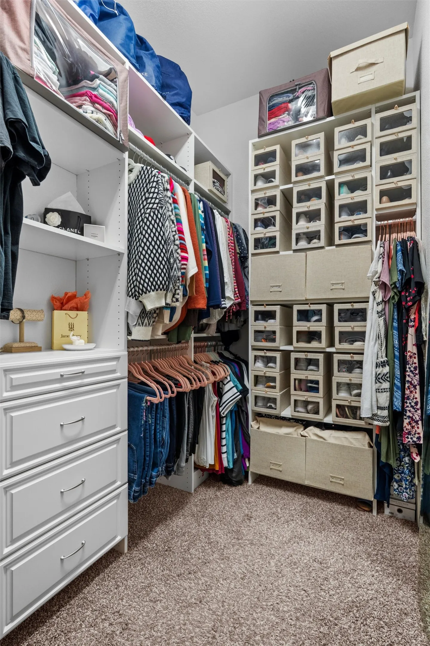 Custom closet built-ins and closet organization system