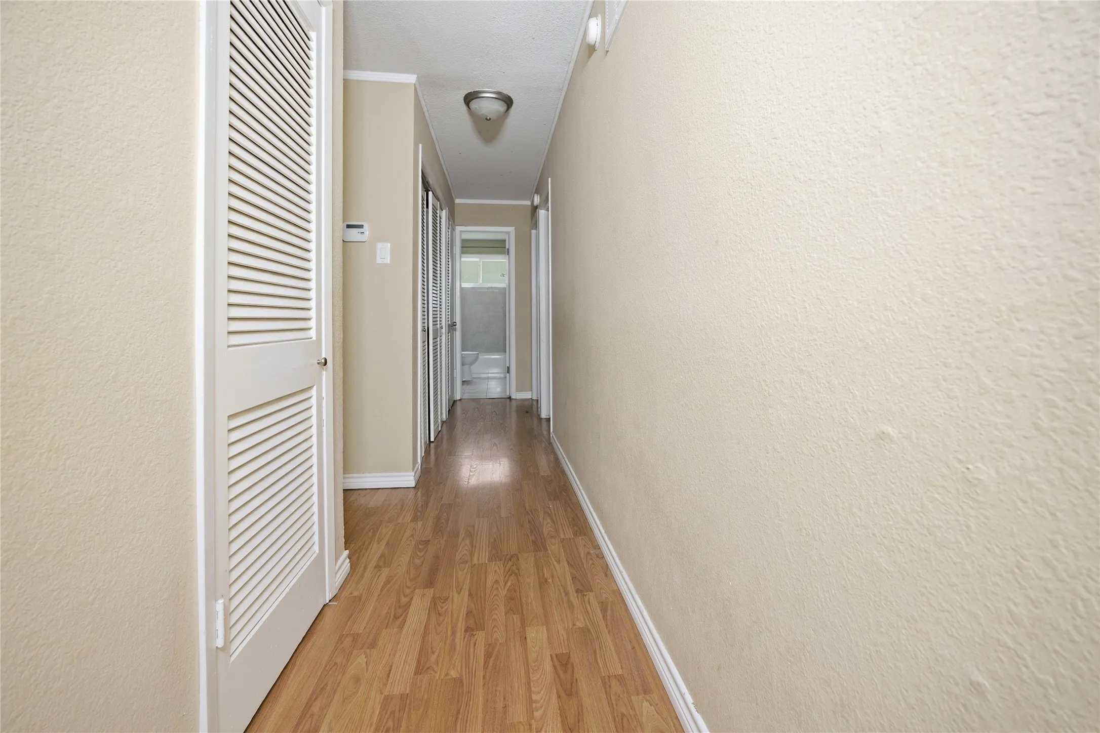 Single Family Residence For Sale in Dallas County , 3614 Windsor Street, Irving, Texas 75062, 3 Bedroom, 2 Bathroom, 2 Garage spaces, 1,314 Sqft, built in 1960, Preowned, mls#21218356, Real Estate Agent in Irving, Homes For Sale in Dallas county, Homes For Sale in Irving, Realtor in Irving Texas, Real Estate Brokerage Independent Realty Texas, Luminita Cordes Realtor